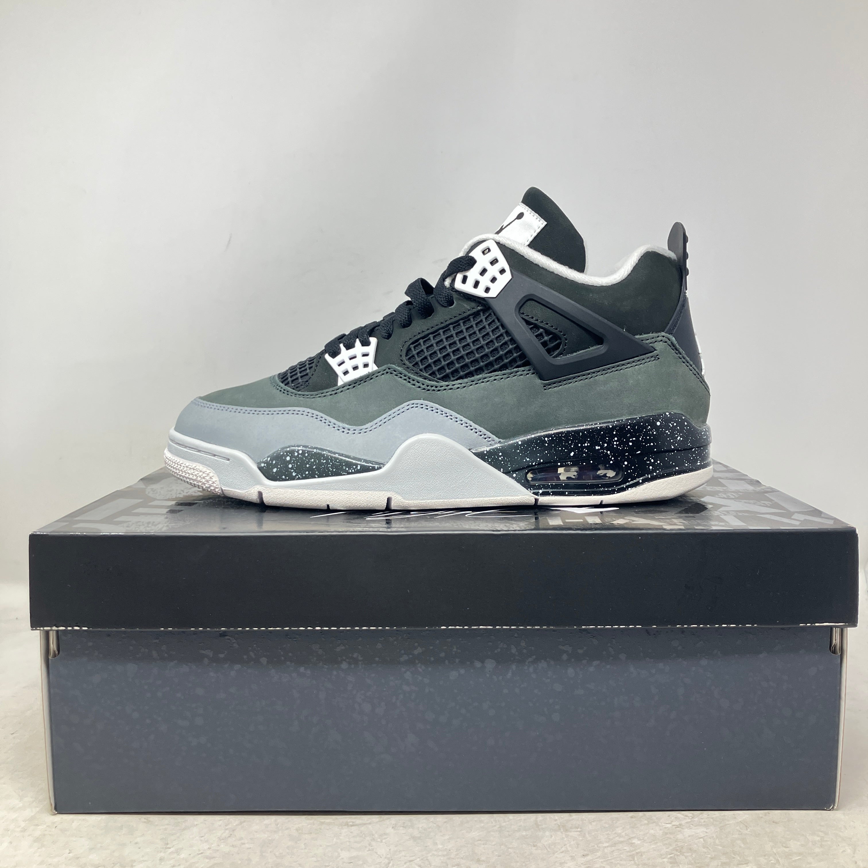 Jordan 4 Retro Fear (2024)