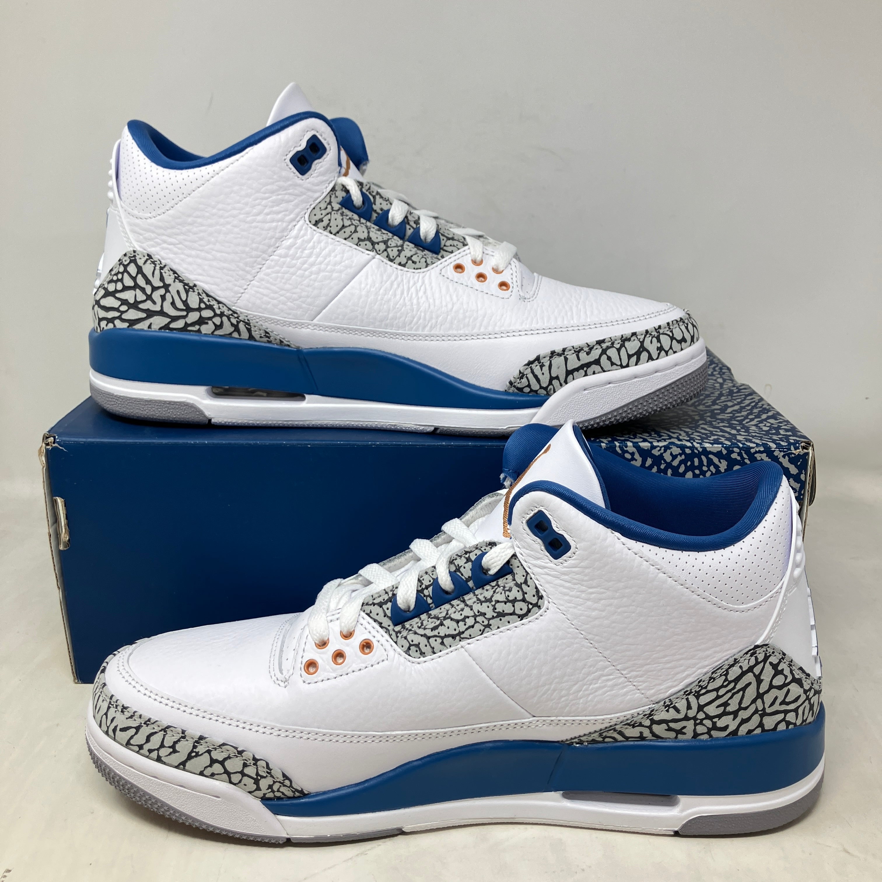 Jordan 3 Retro Wizards