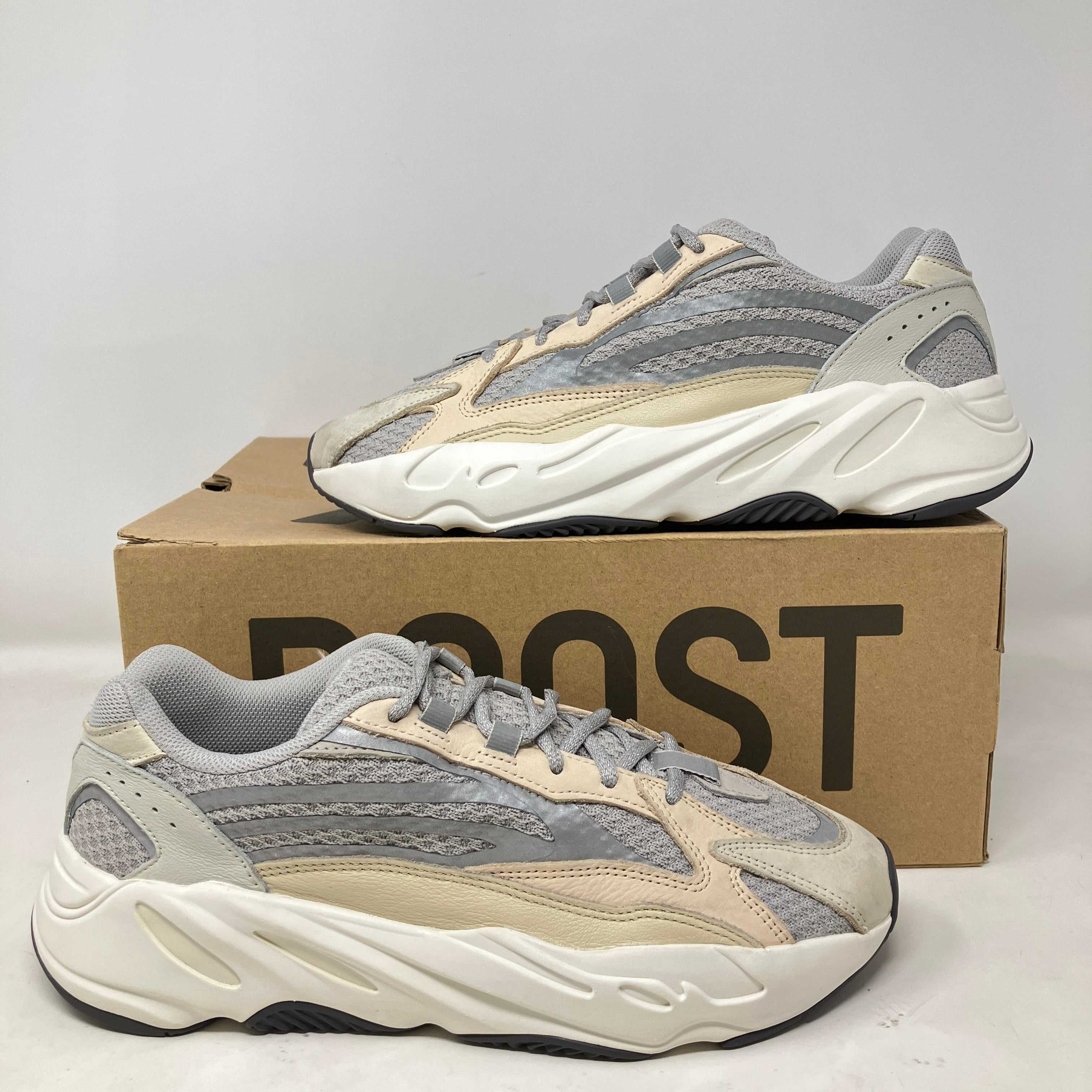 adidas Yeezy Boost 700 V2 Cream