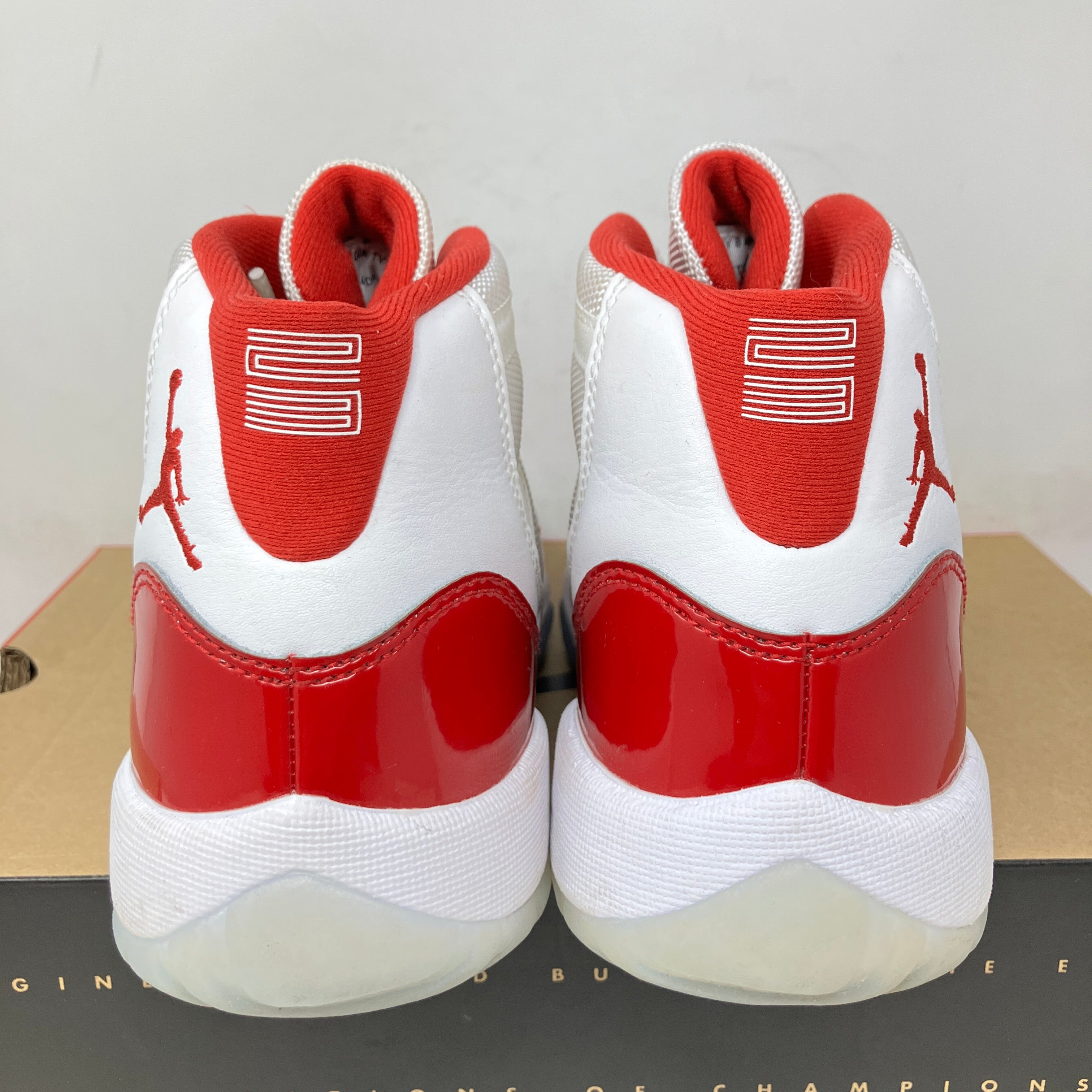 Jordan 11 Retro Cherry (2022) (GS)