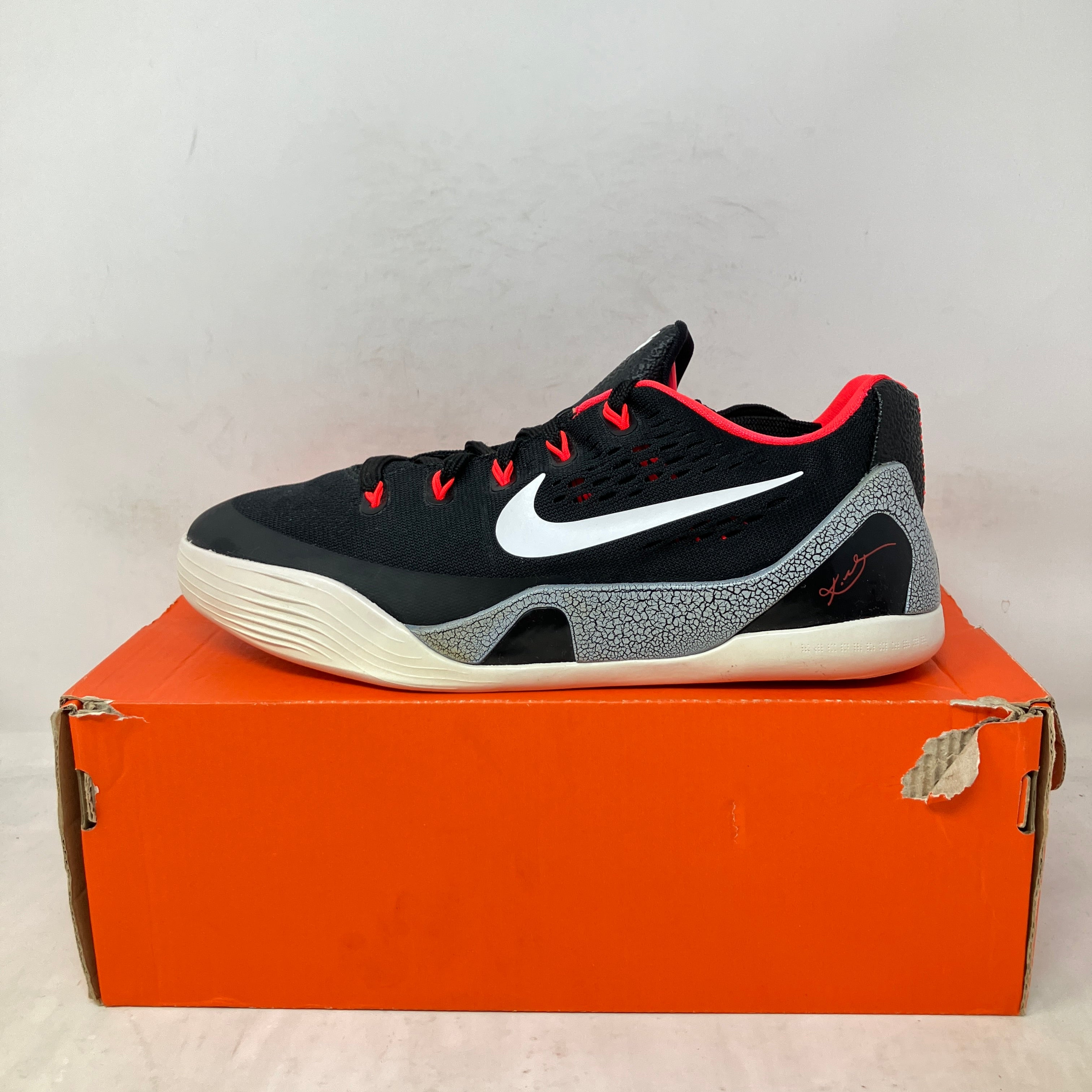 Nike Kobe 9 EM Low Laser Crimson (GS)