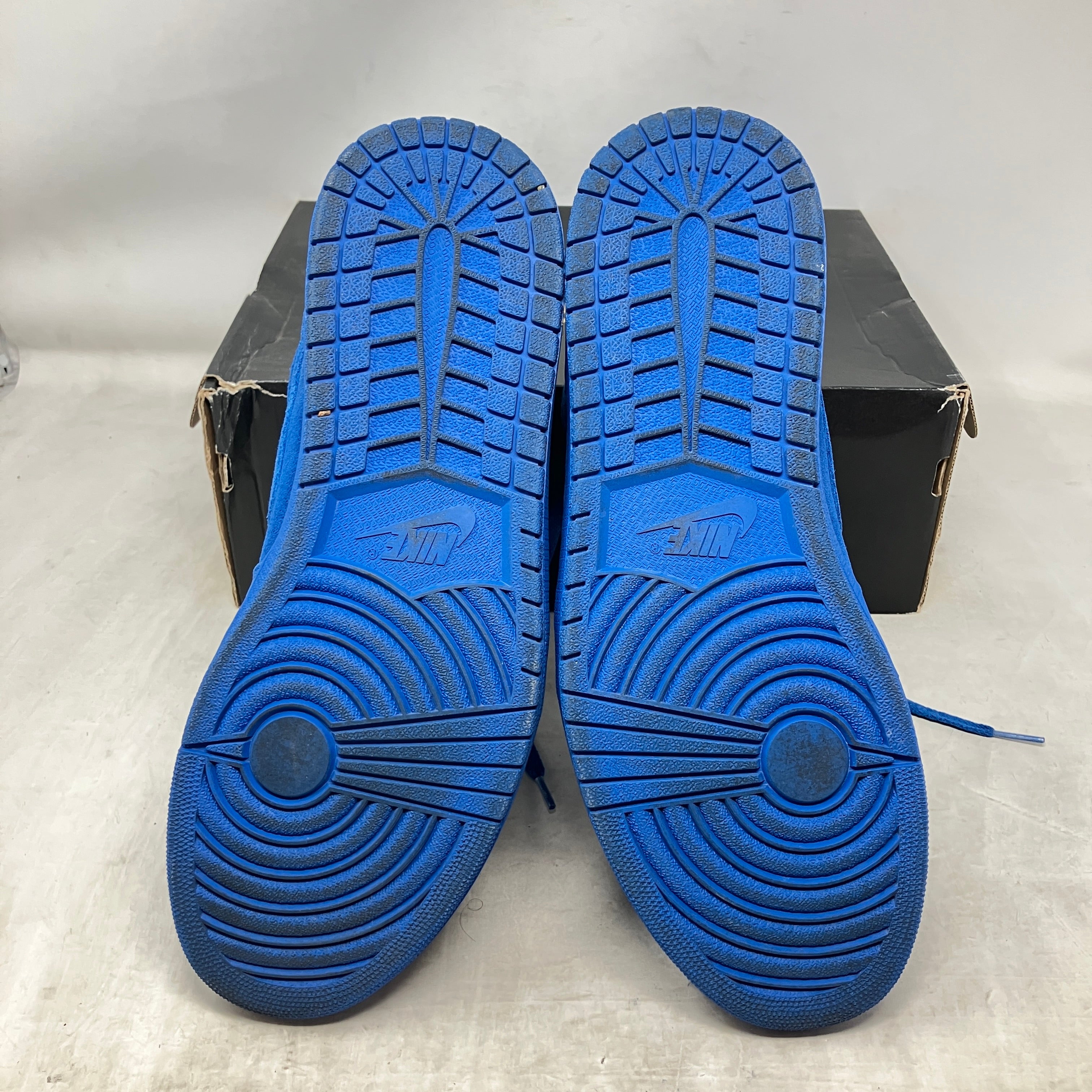 Jordan 1 Retro Blue Suede