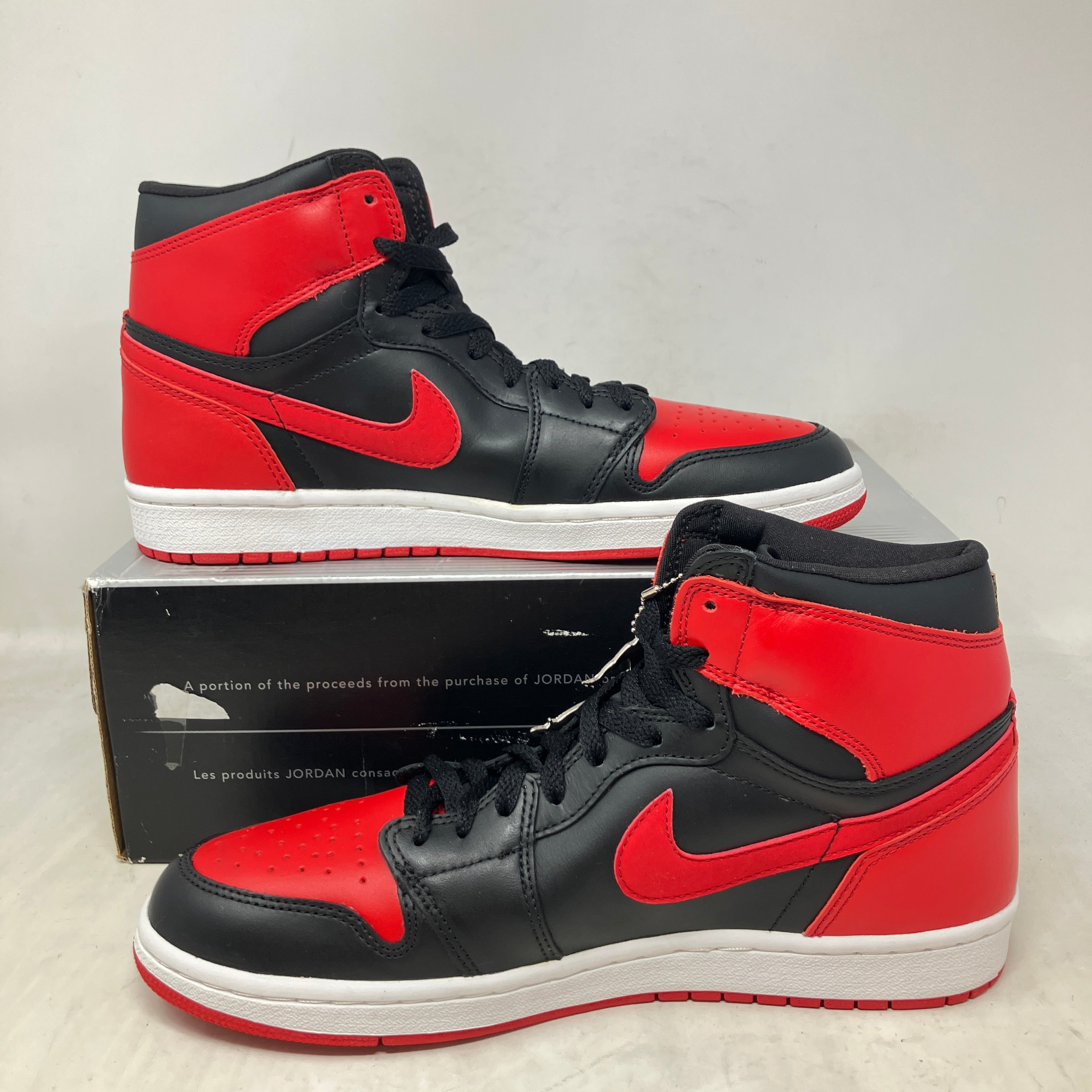 Jordan 1 Retro Bred (2001)
