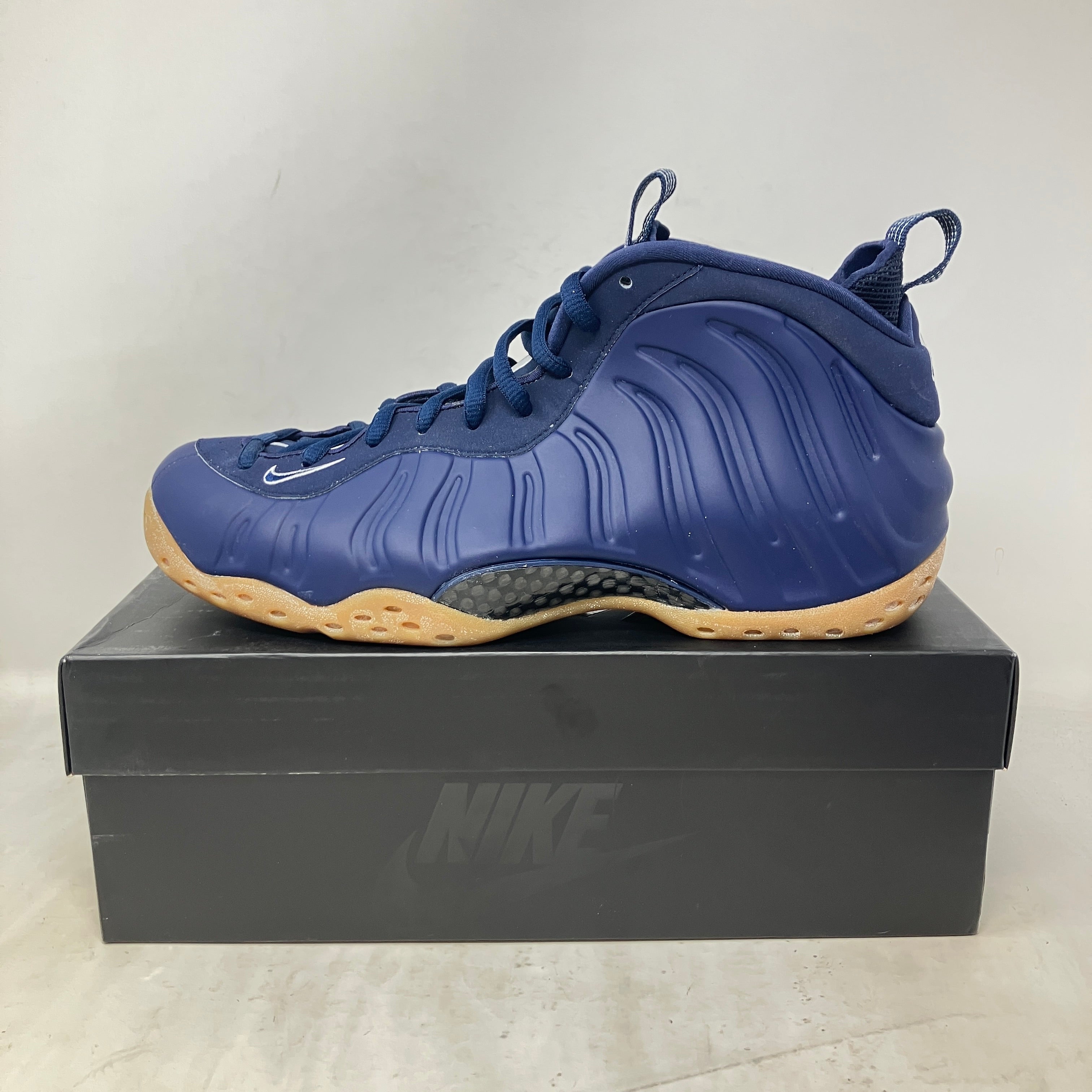 Nike Air Foamposite One Navy Gum