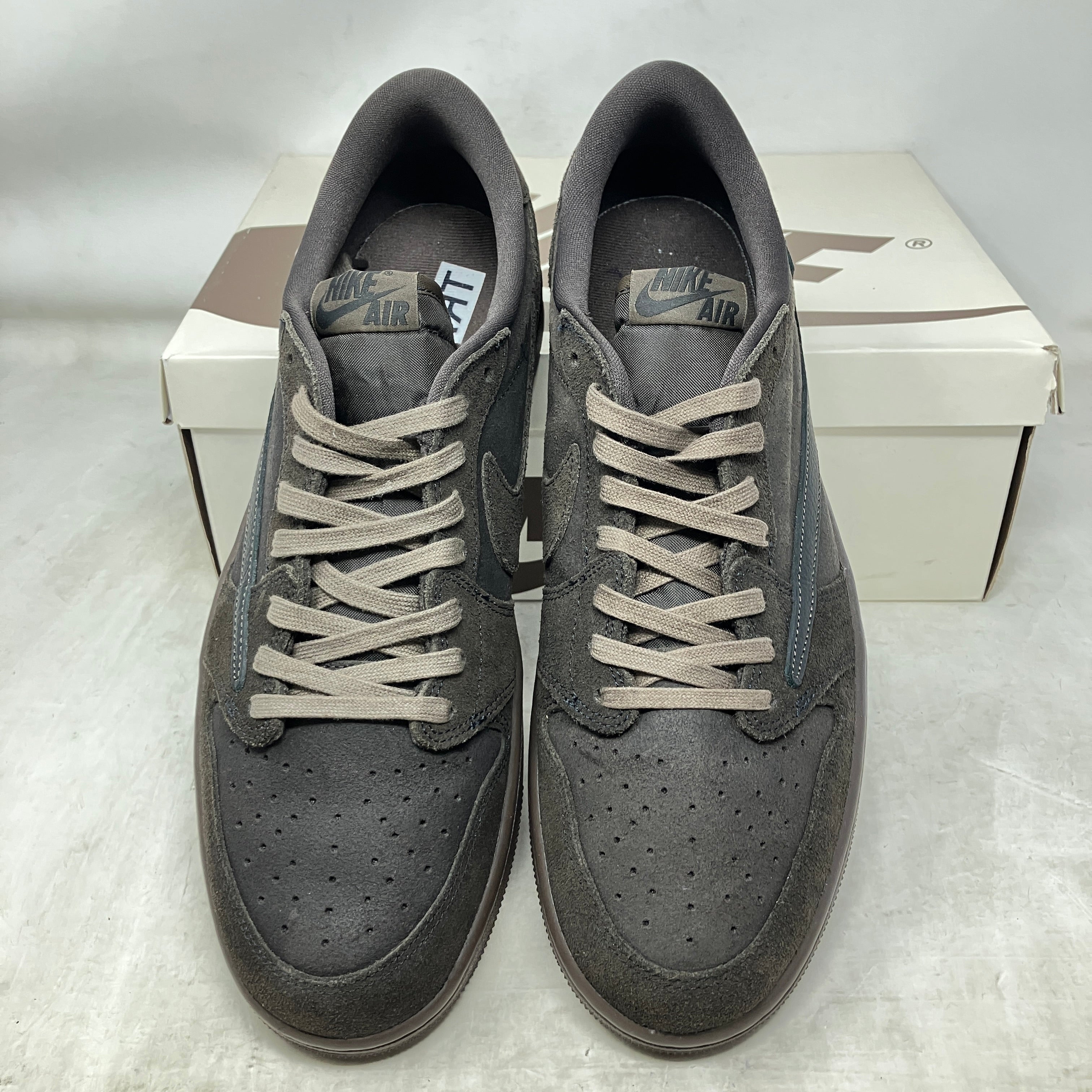 Jordan 1 Retro Low OG SP Travis Scott Velvet Brown