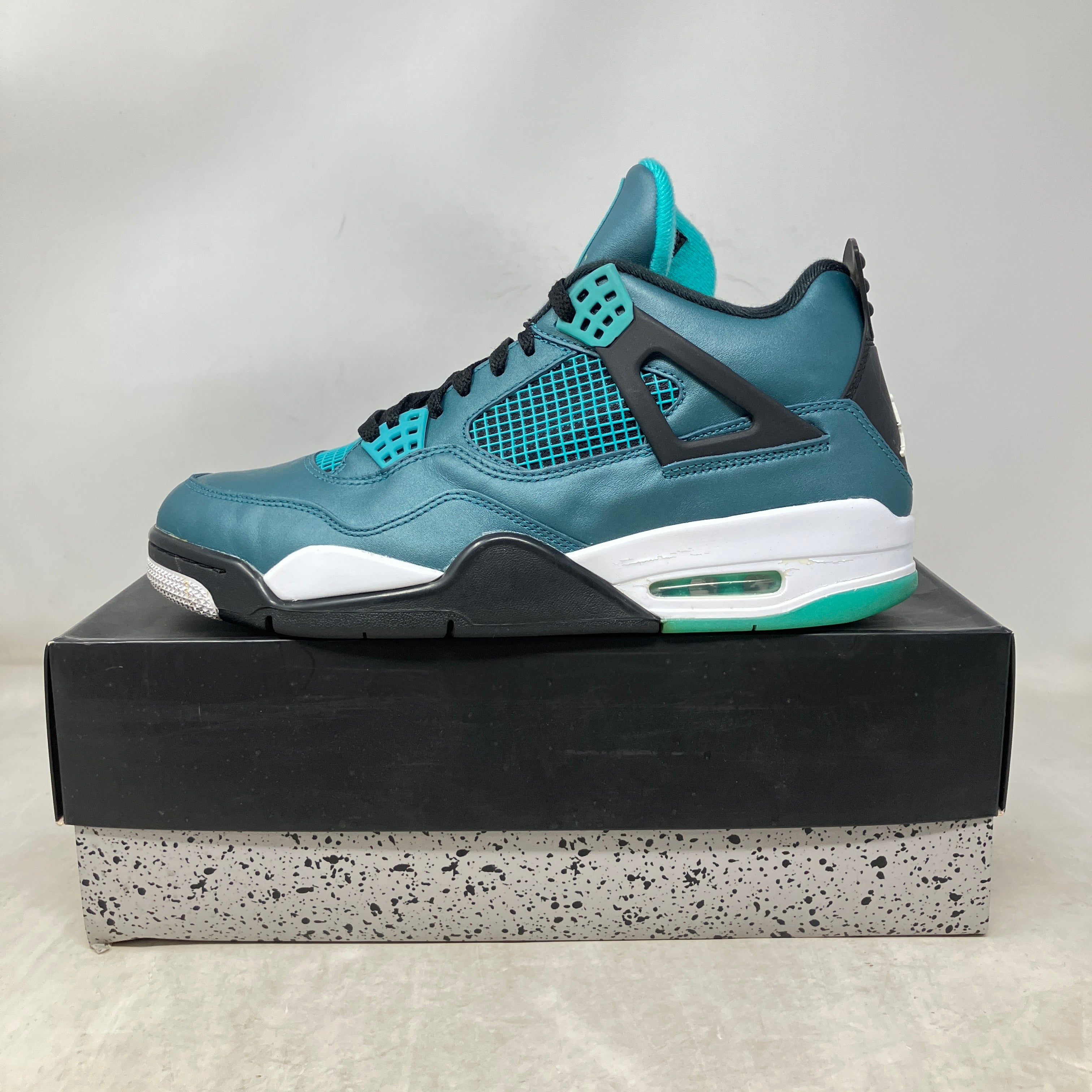 Jordan 4 Retro Teal