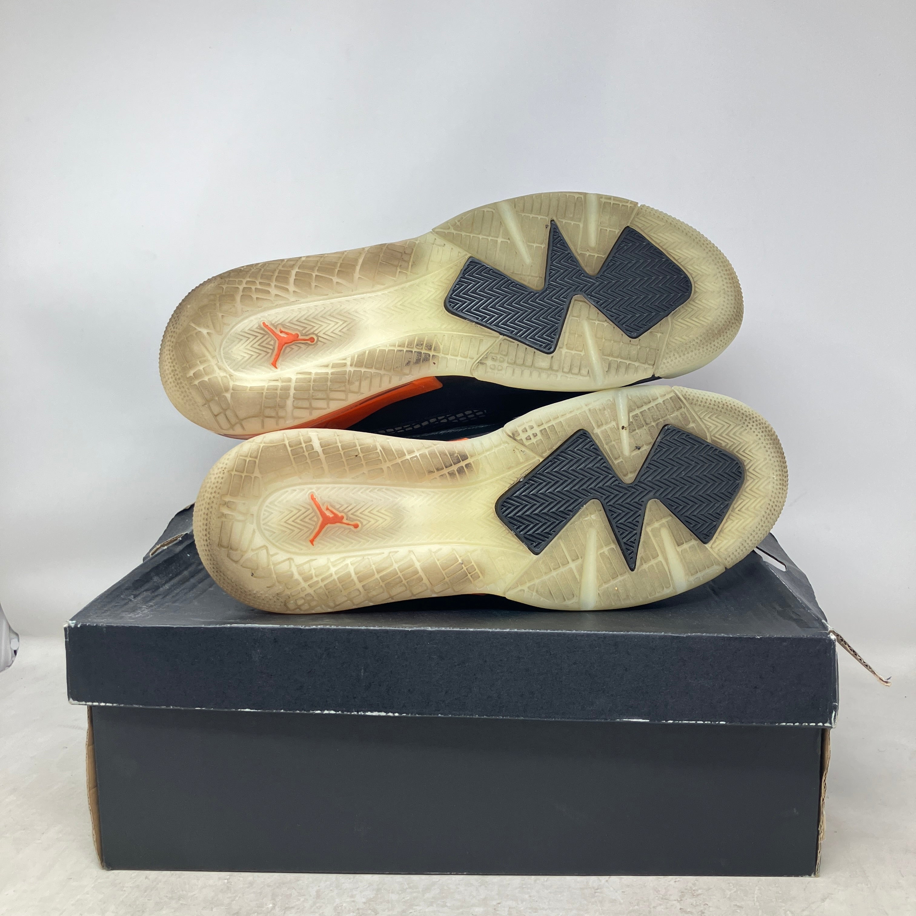 Jordan Mars 270 Shattered Backboard