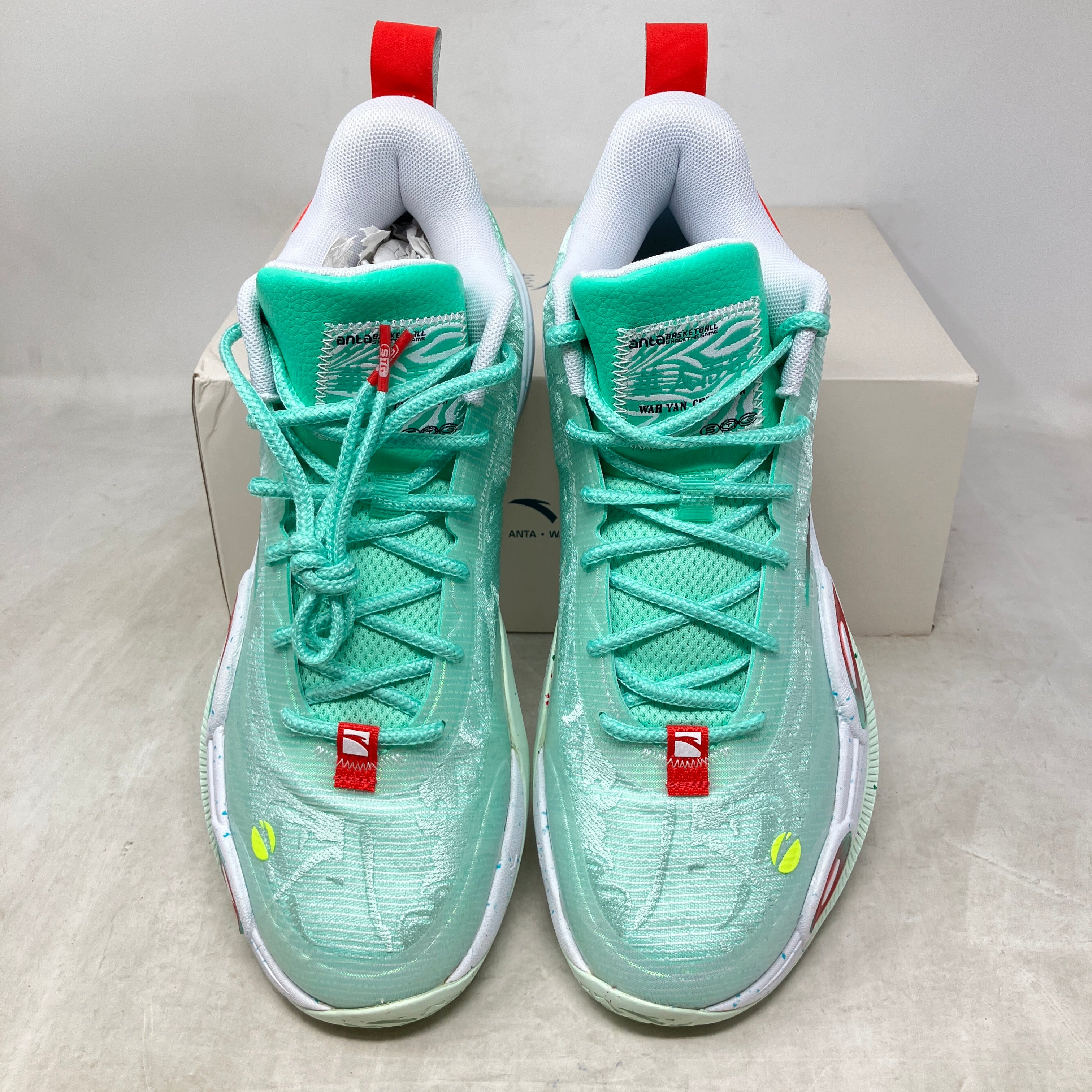 Wah Yan Ching Nin x Anta Attack 1.0 Green