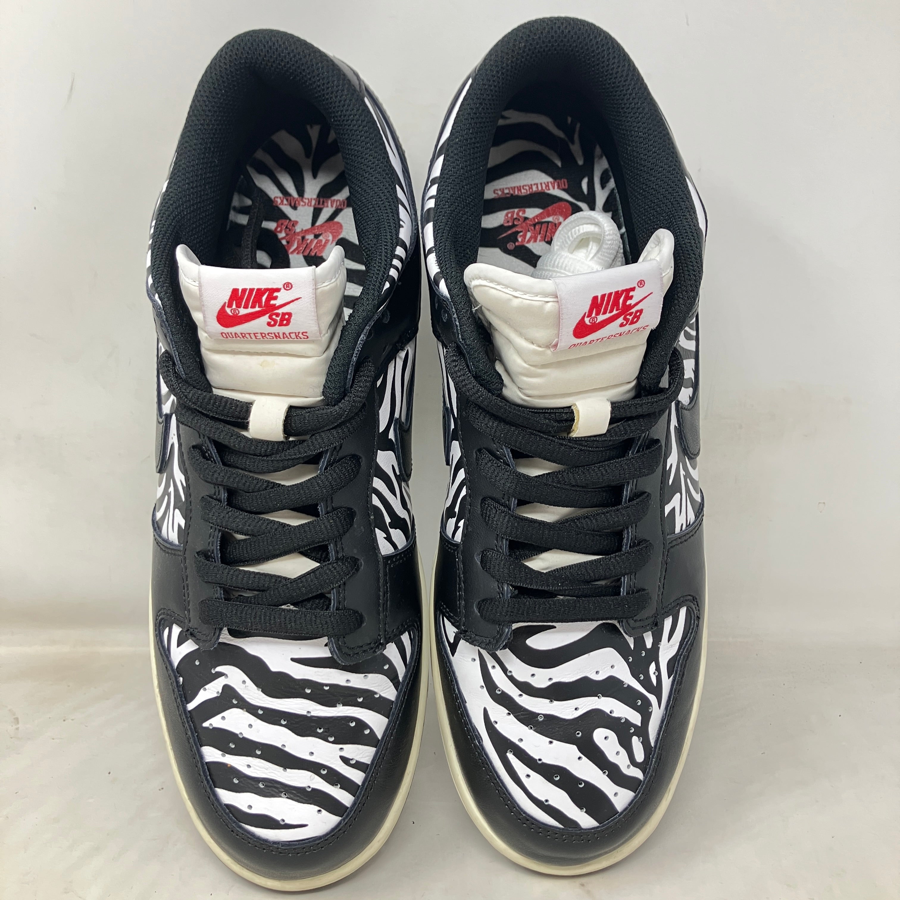 Nike SB Dunk Low OG QS Quartersnacks Zebra