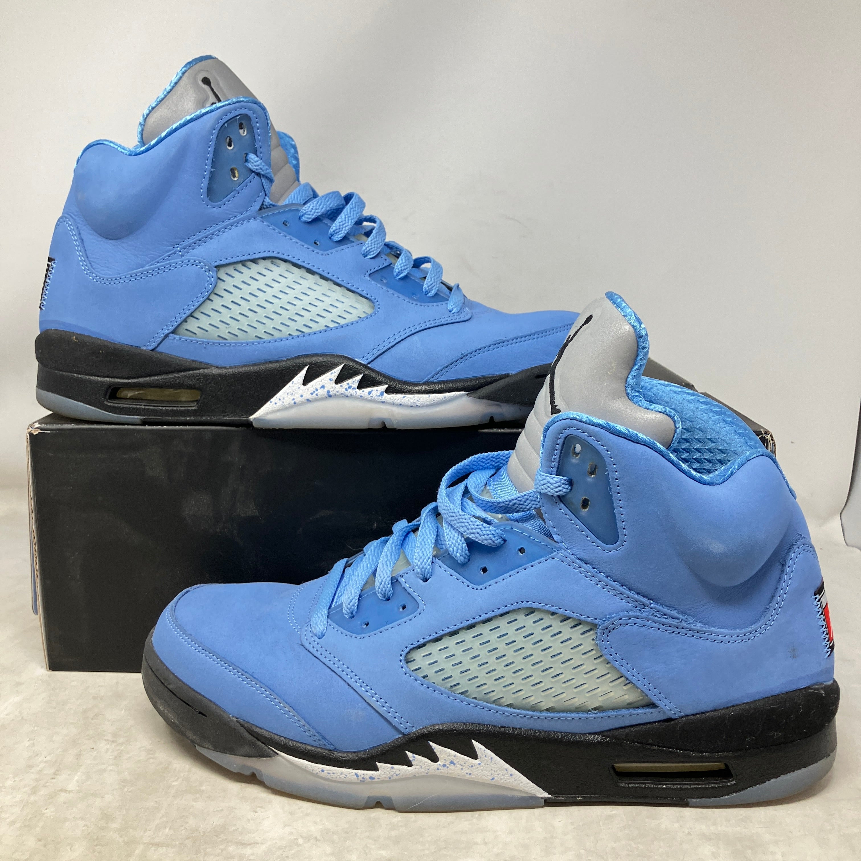 Jordan 5 Retro UNC University Blue