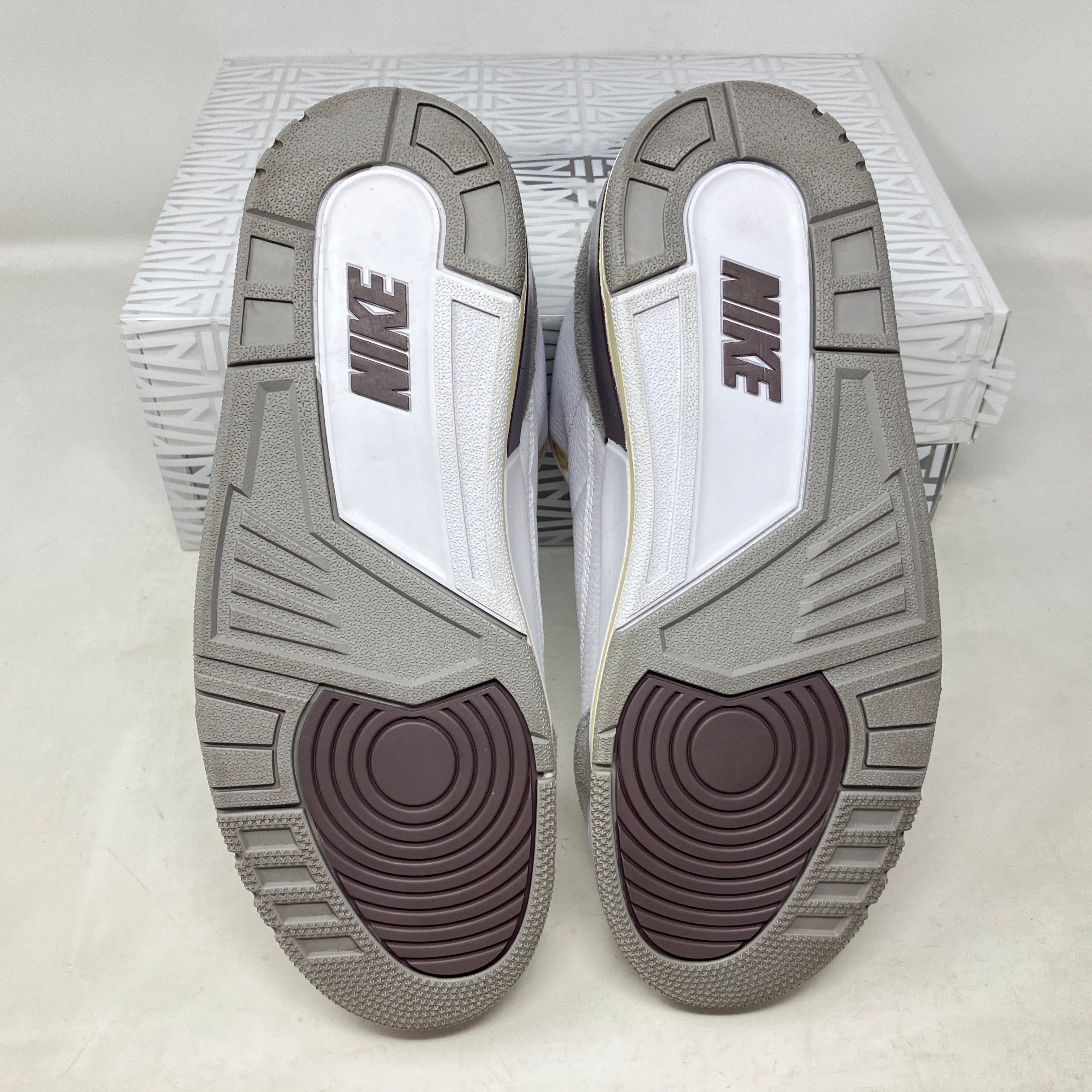Jordan 3 Retro SP A Ma Maniére (Women's)