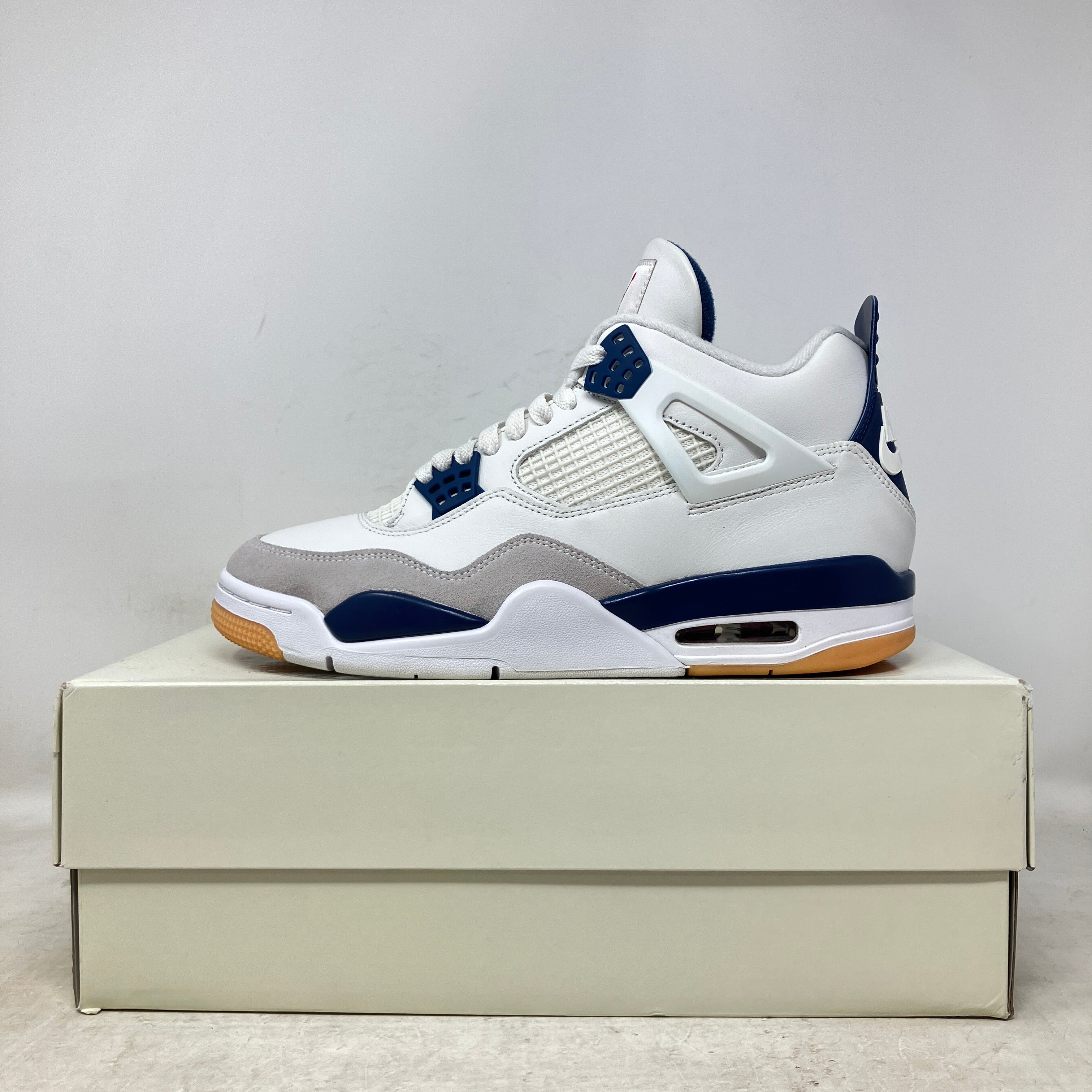 Jordan 4 Retro SB Navy