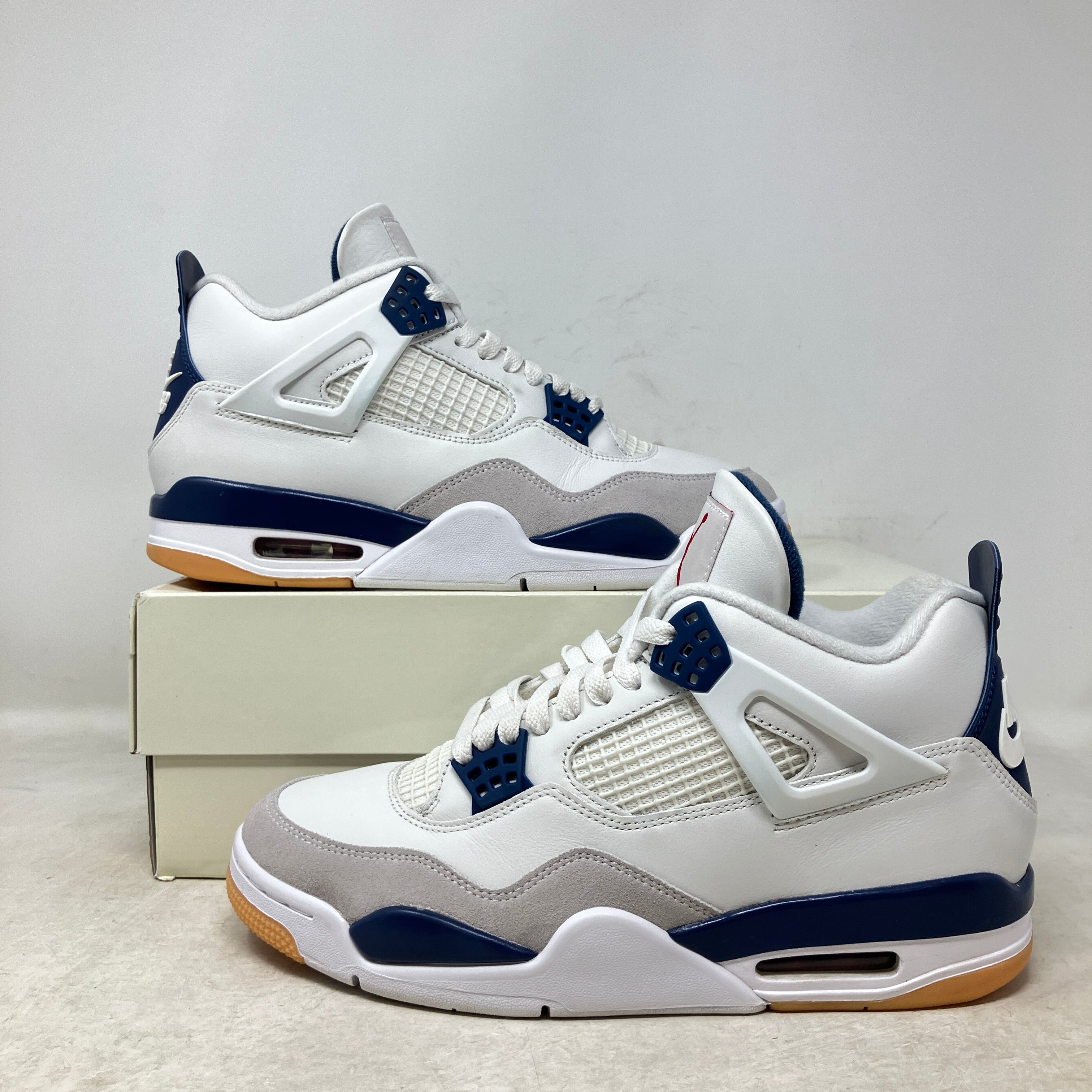 Jordan 4 Retro SB Navy
