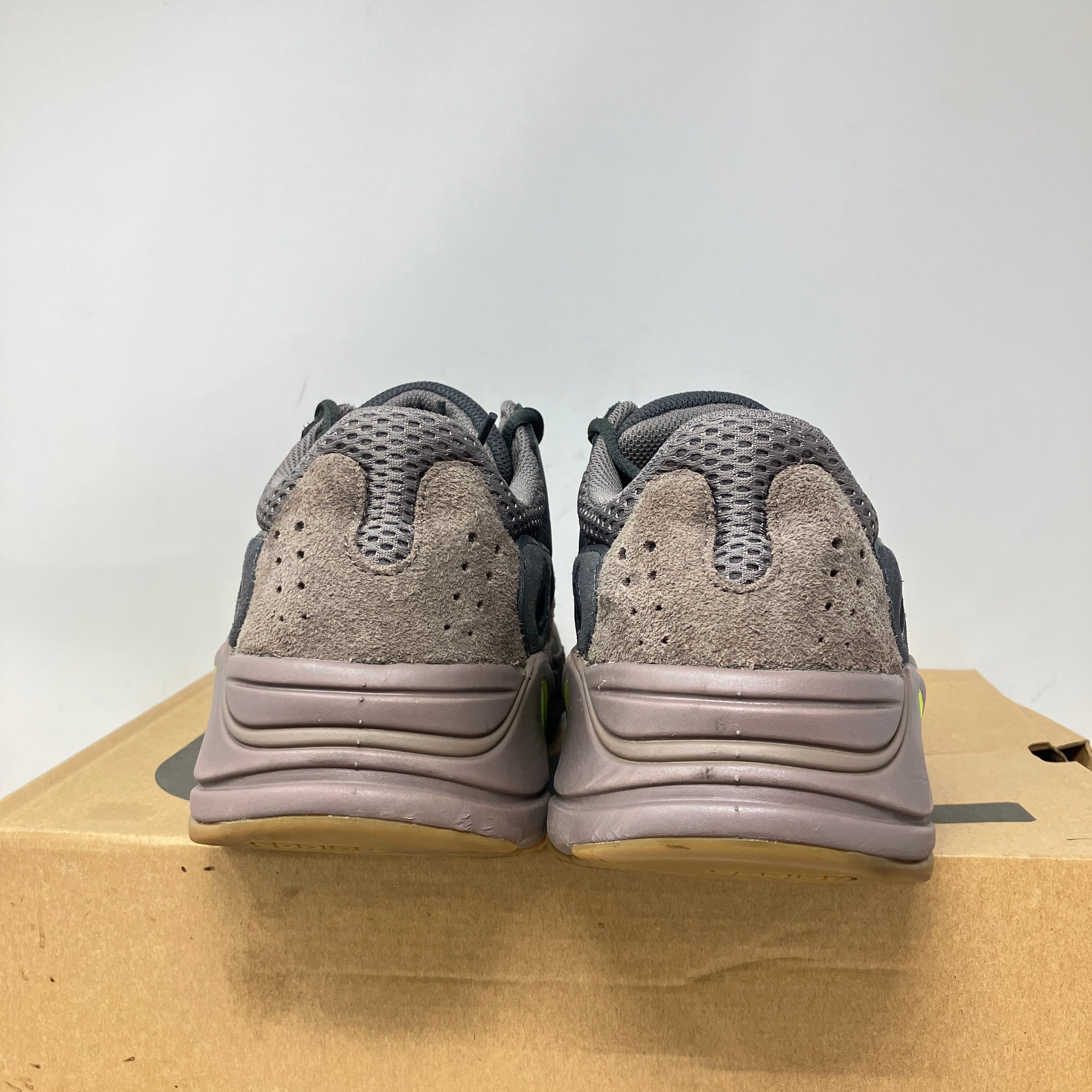 adidas Yeezy Boost 700 Mauve