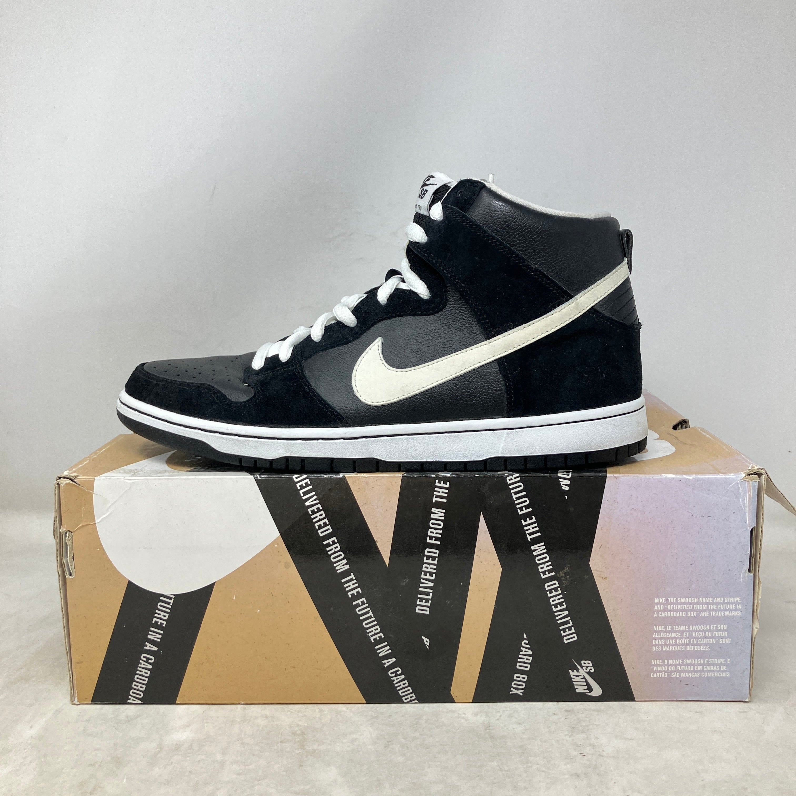 Nike SB Dunk High Venom Black