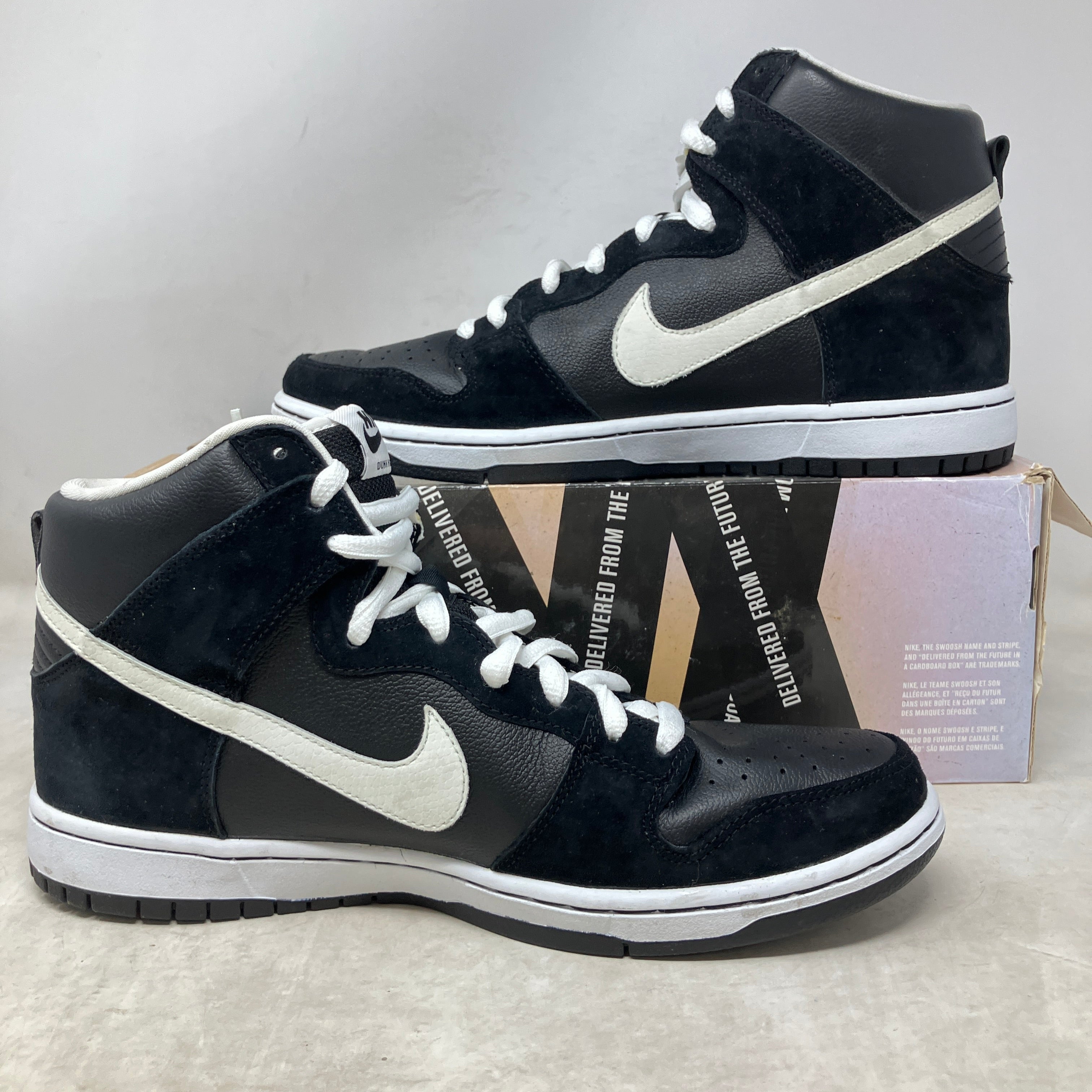 Nike SB Dunk High Venom Black