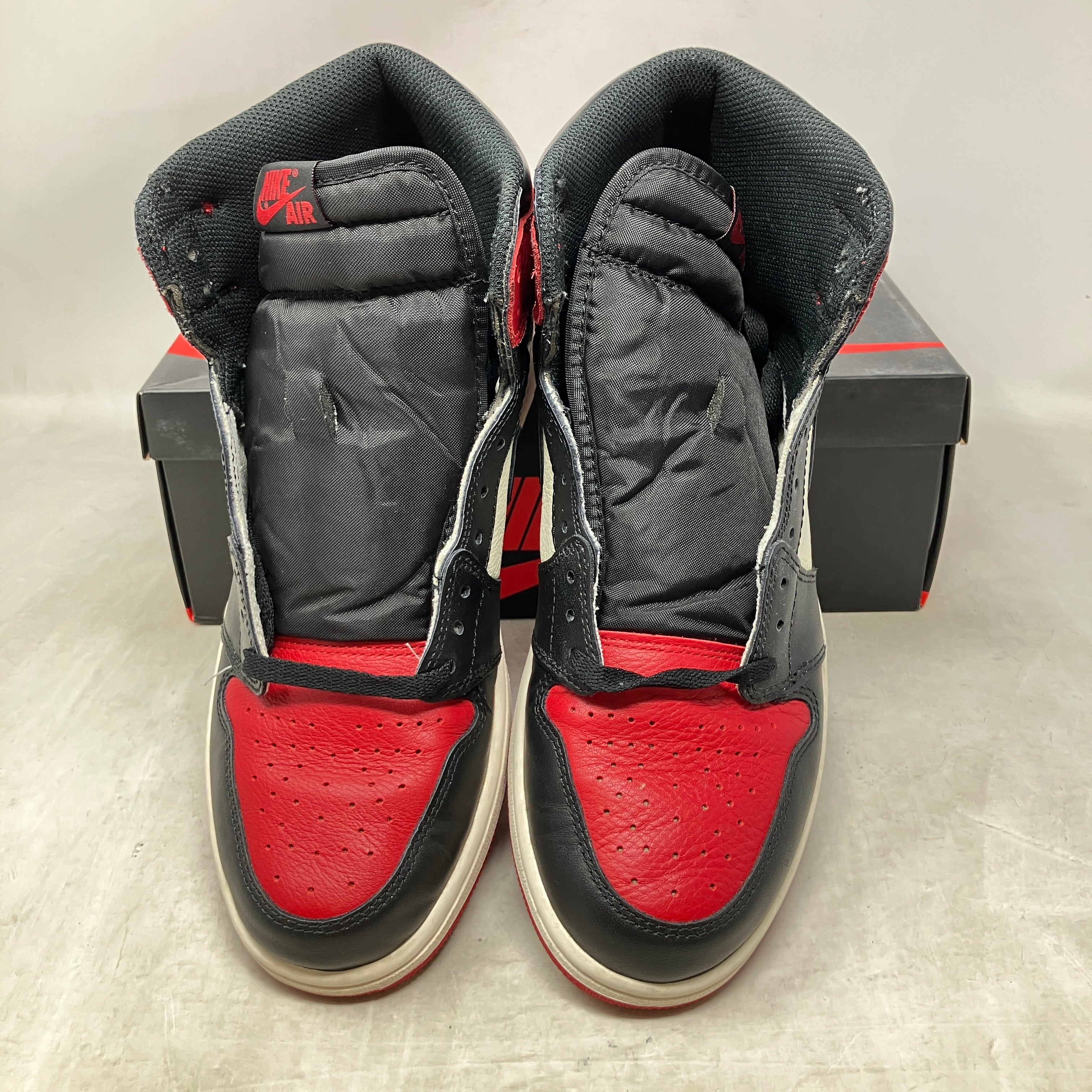 Jordan 1 Retro High Bred Toe