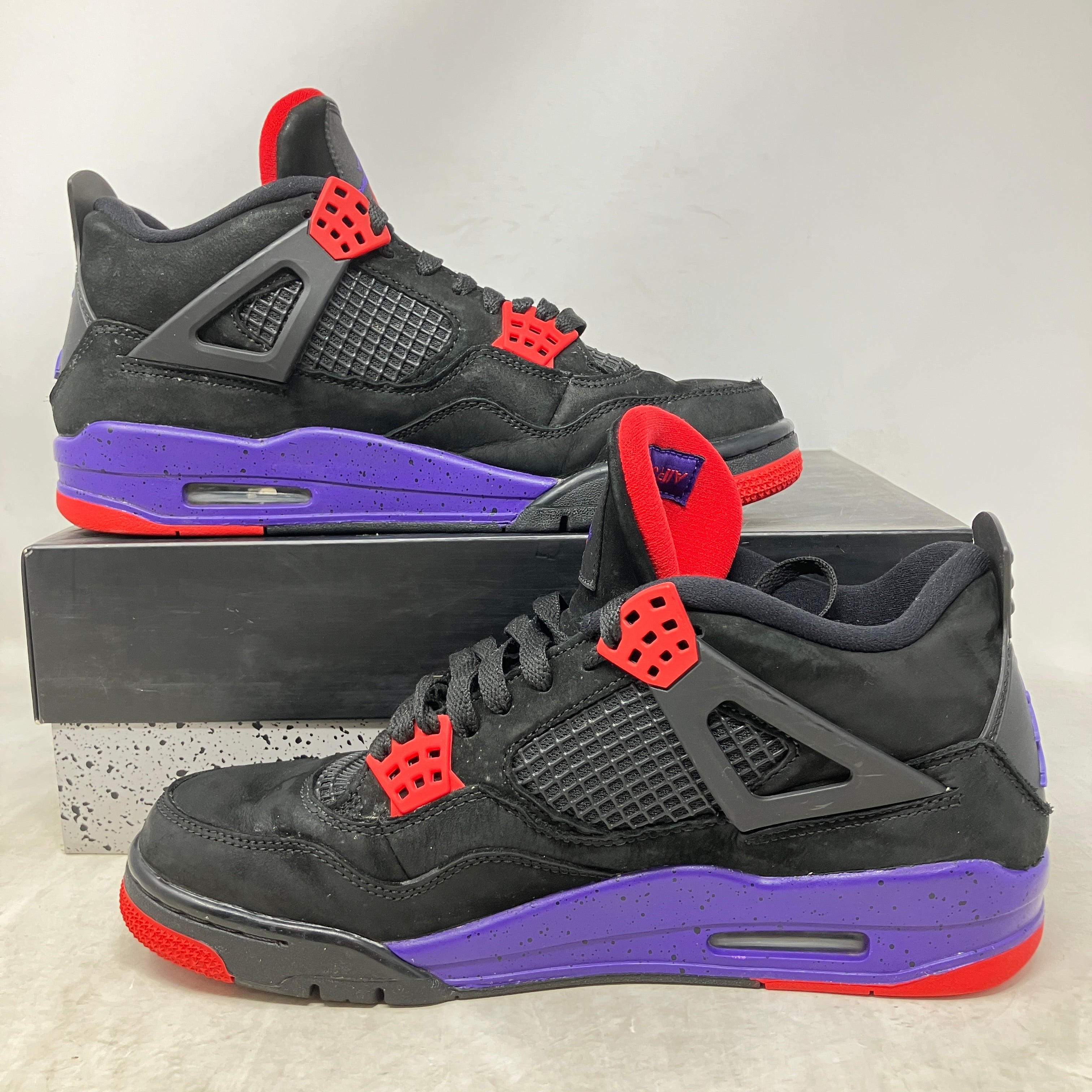Jordan 4 Retro Raptors Drake OVO (2019)