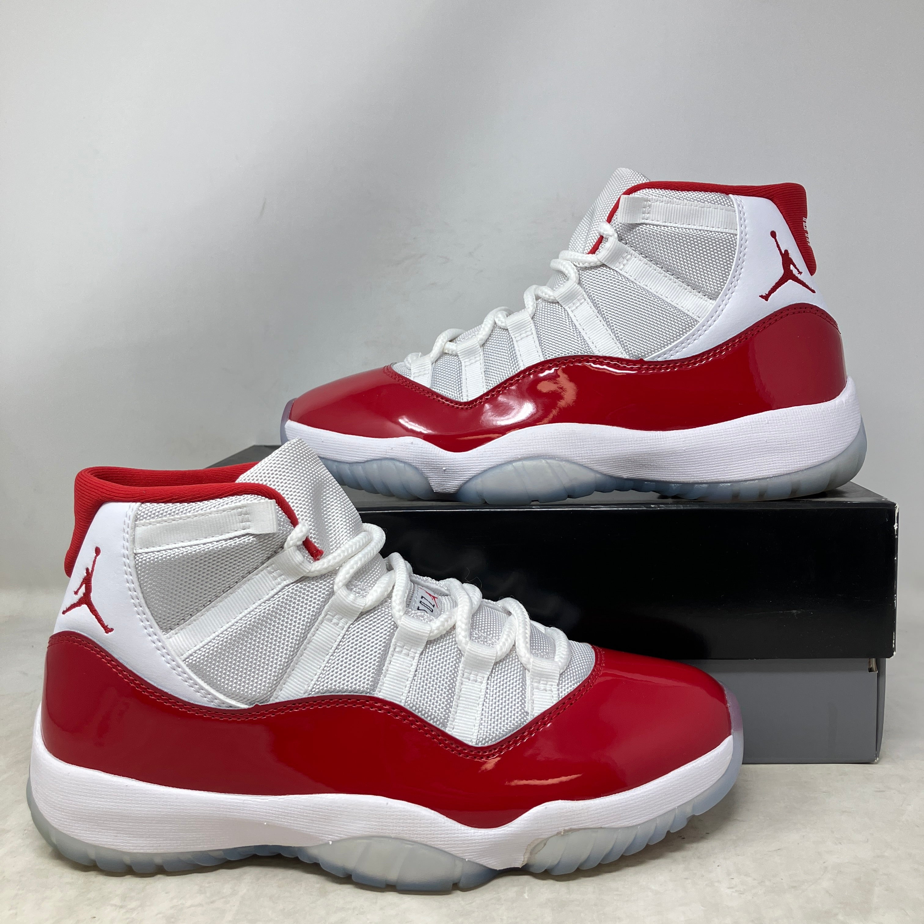 Jordan 11 Retro Cherry (2022)
