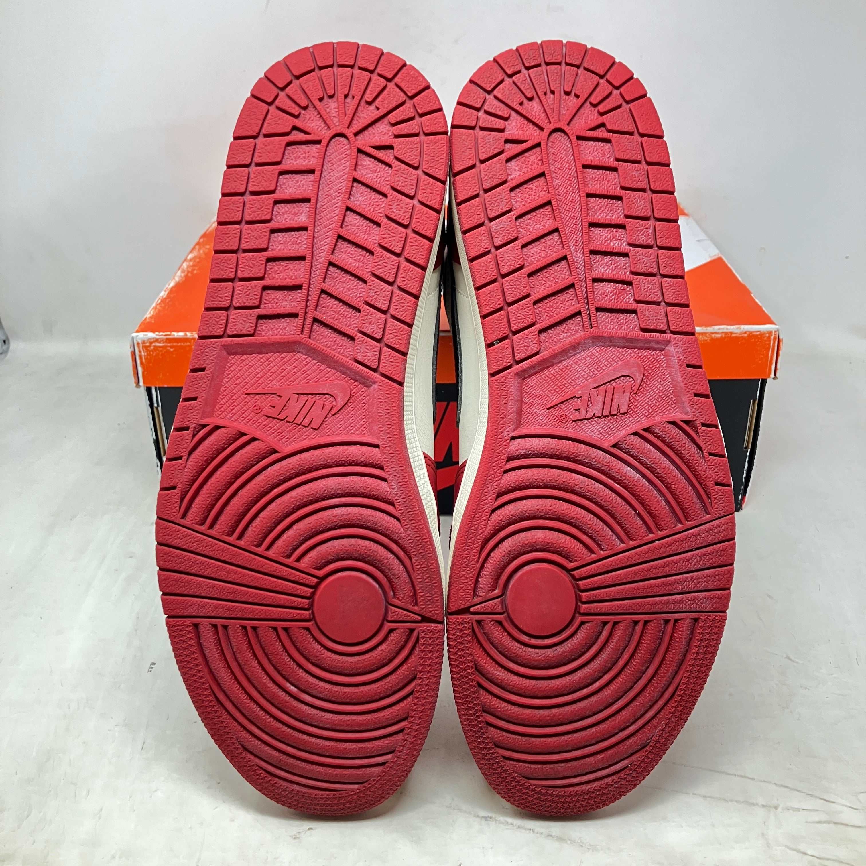 Jordan 1 Retro High OG Chicago Lost and Found