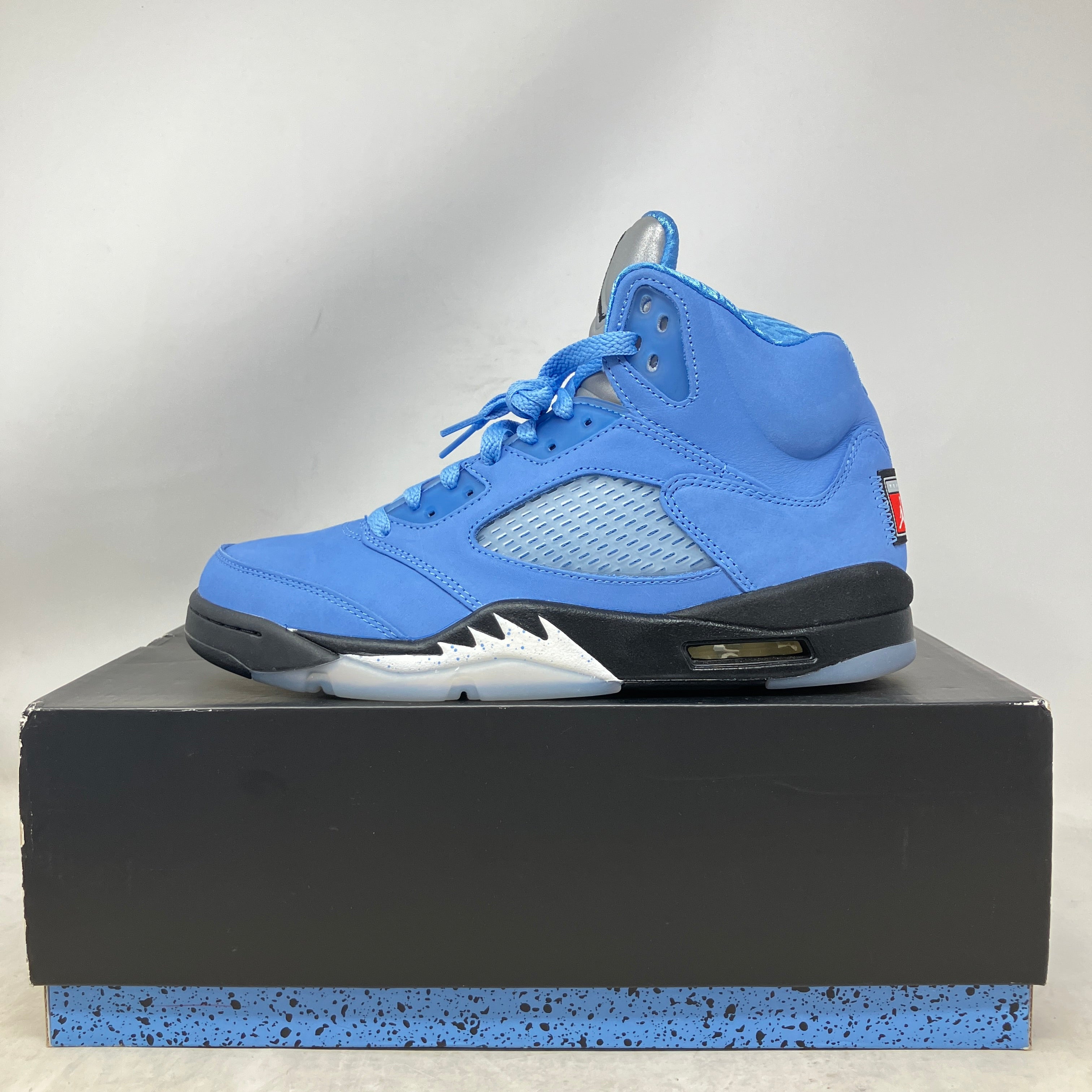 Jordan 5 Retro UNC University Blue