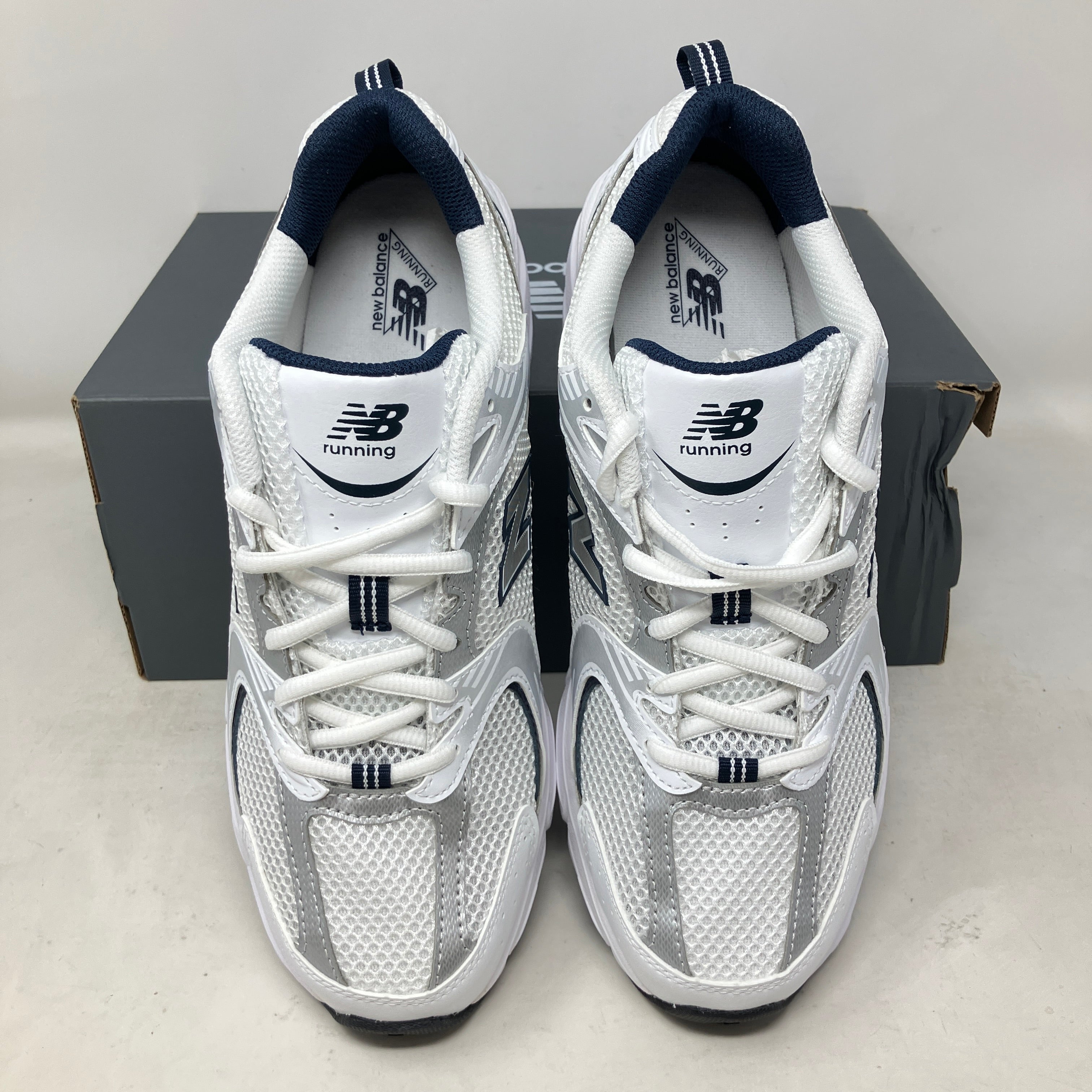 New Balance 530 White Silver Navy