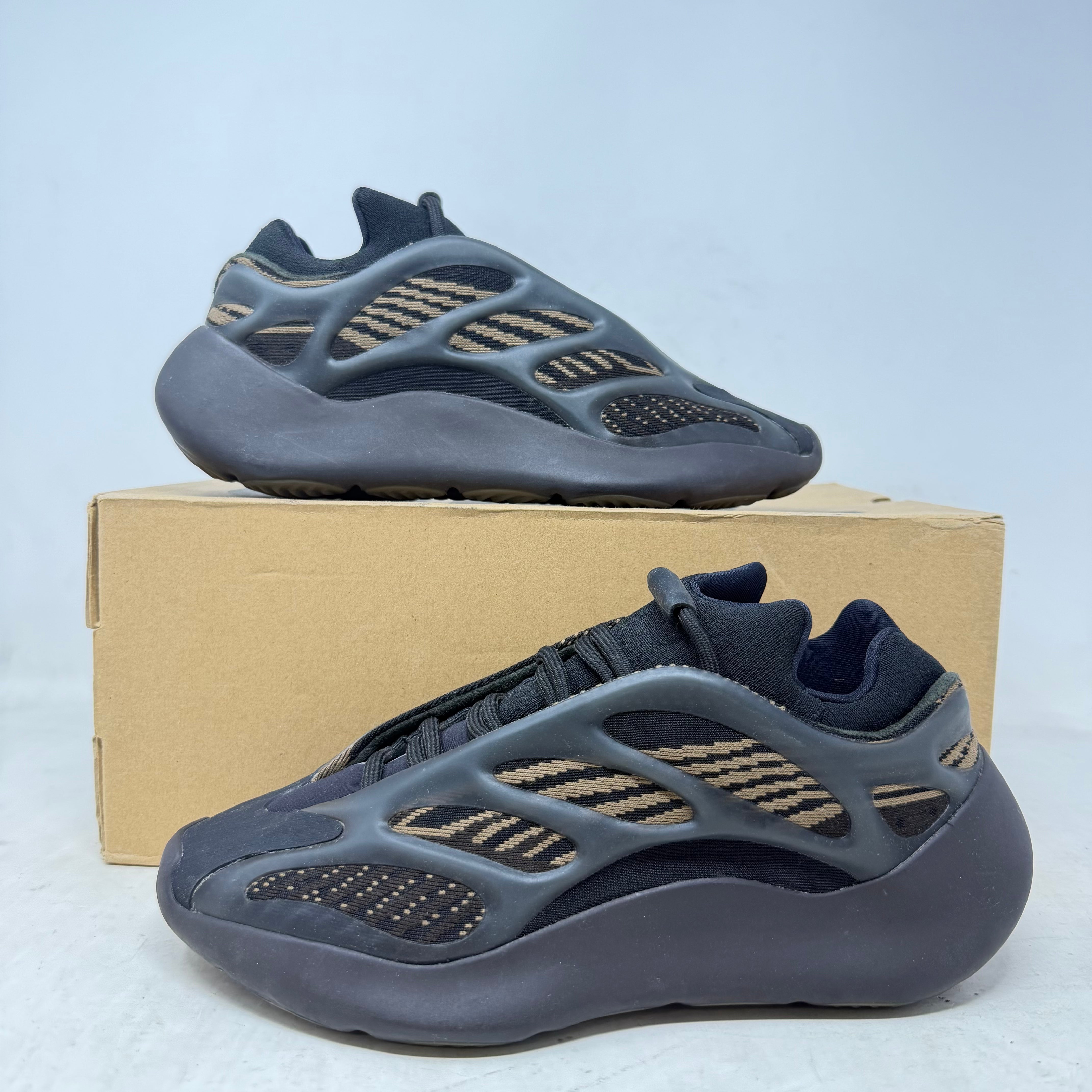adidas Yeezy 700 V3 Clay Brown