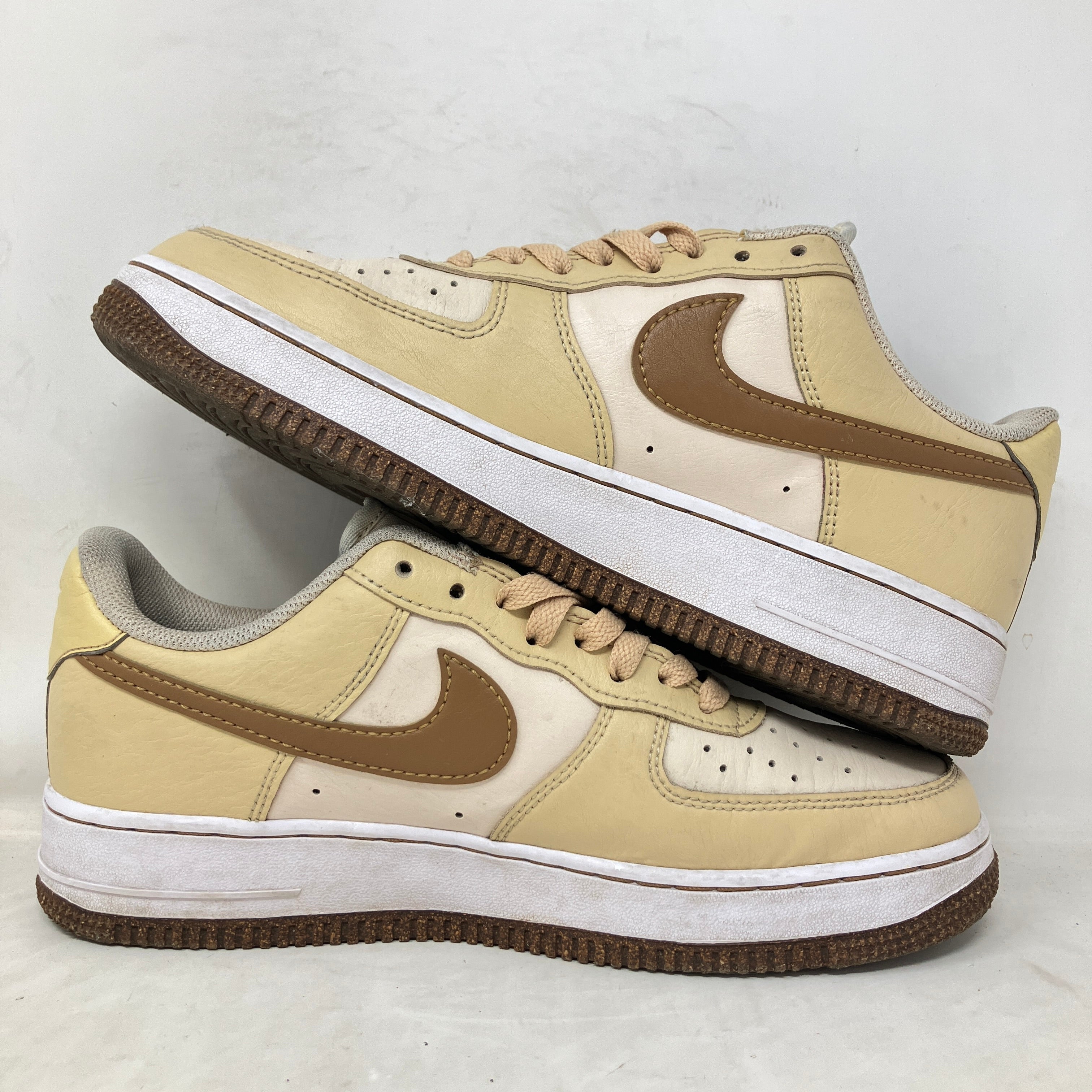 Nike Air Force 1 Low '07 LV8 Pearl White Sesame