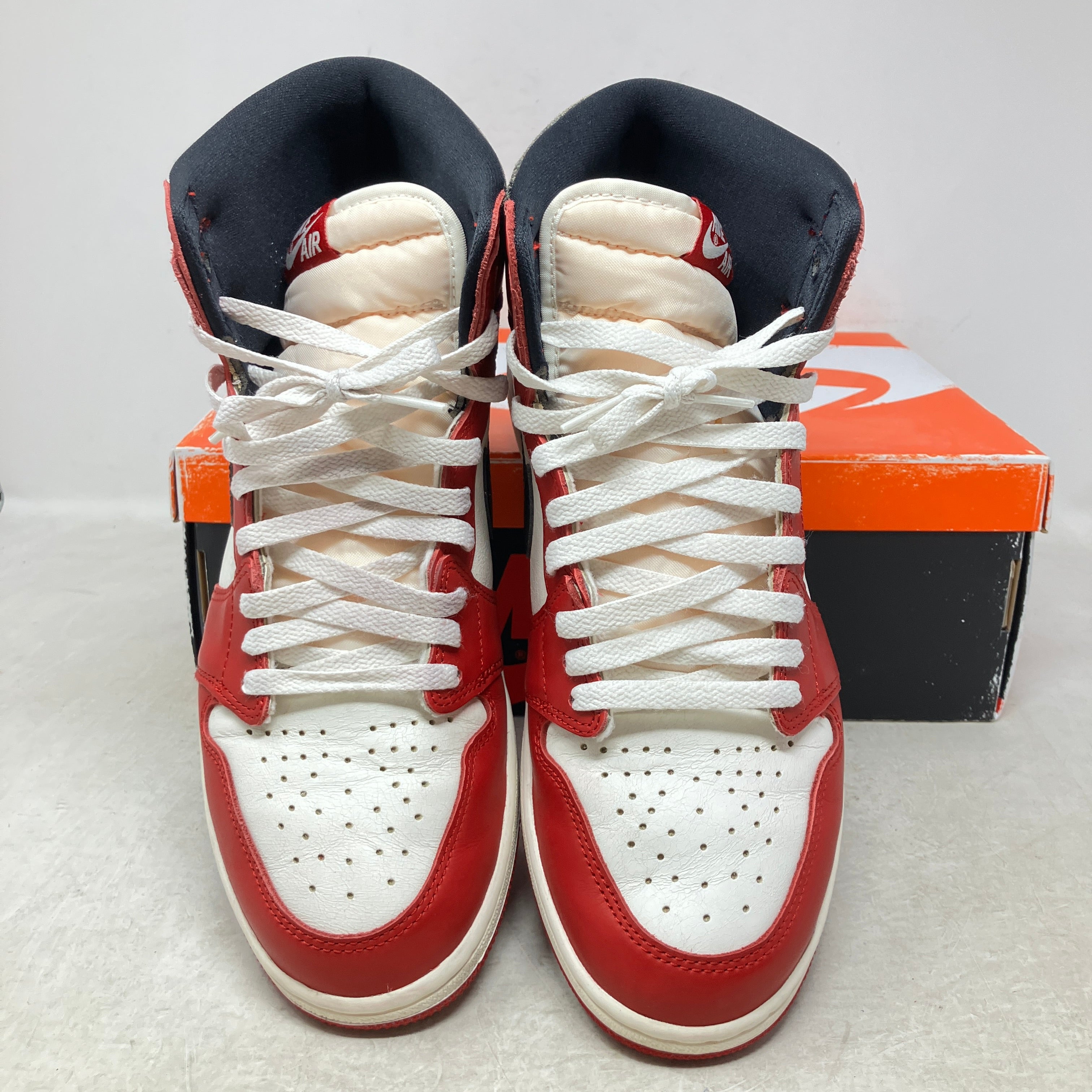 Jordan 1 Retro High OG Chicago Lost and Found