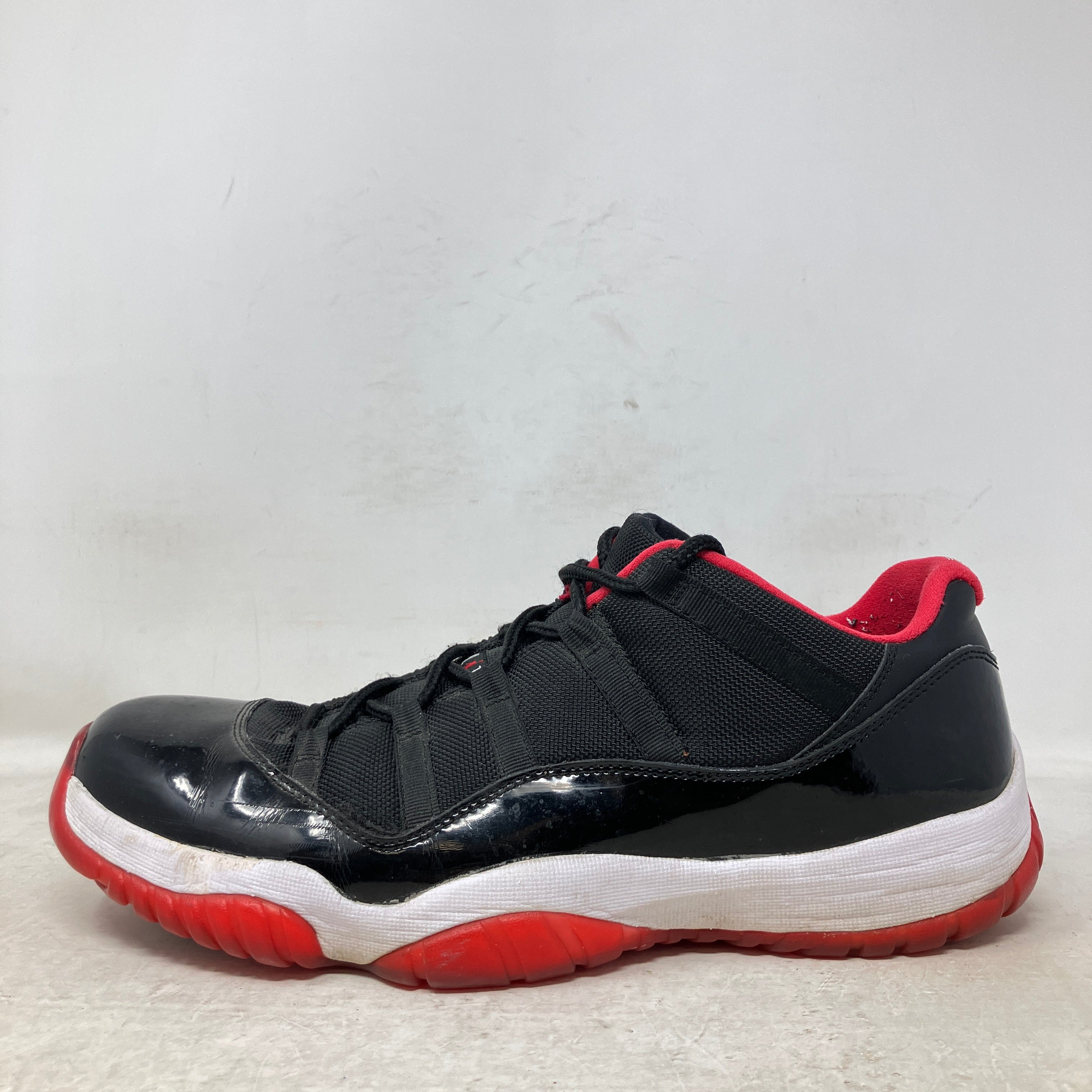 Jordan 11 Retro Low Bred (2015)
