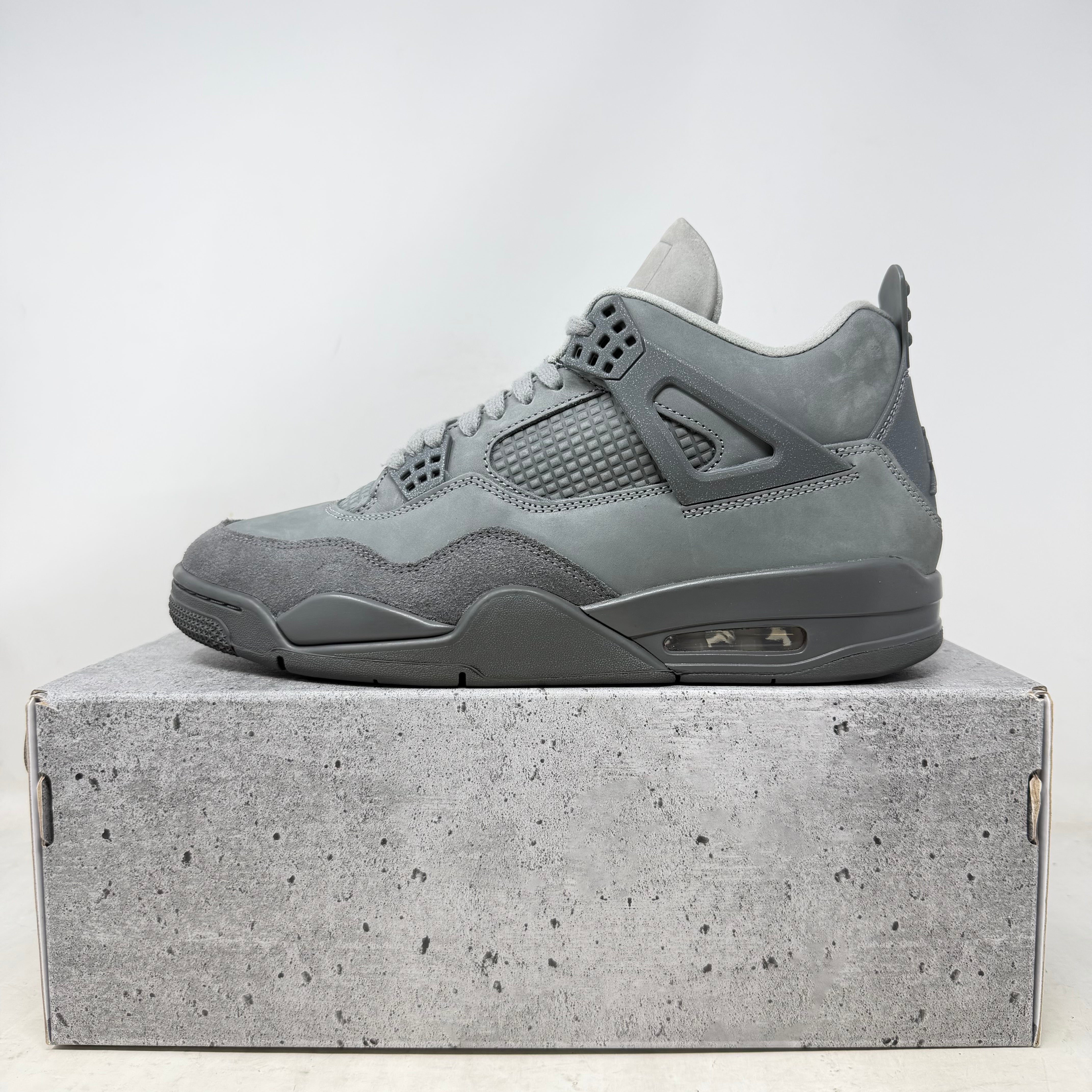 Jordan 4 Retro SE Paris Olympics Wet Cement