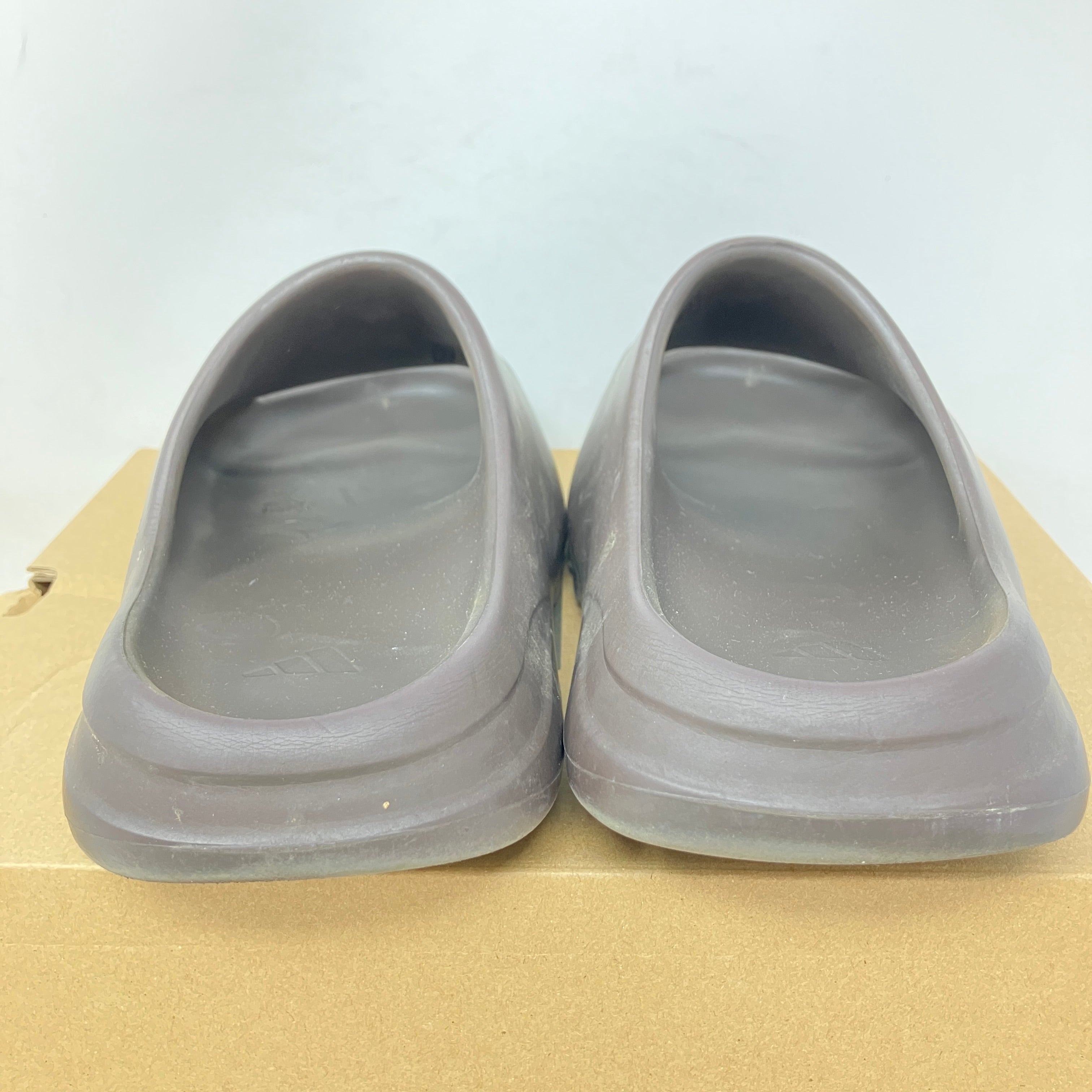adidas Yeezy Slide Soot