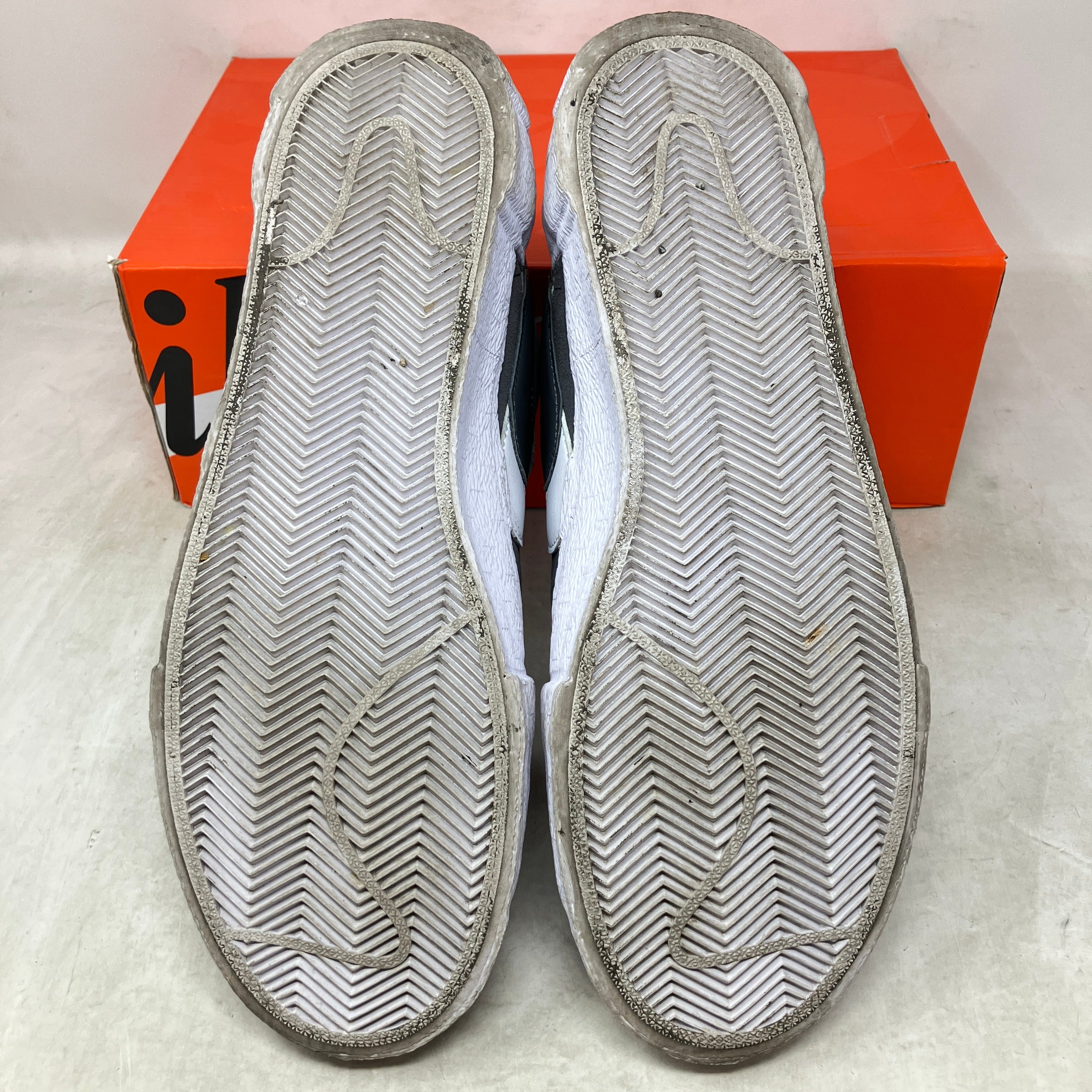 Nike Blazer Low sacai Iron Grey