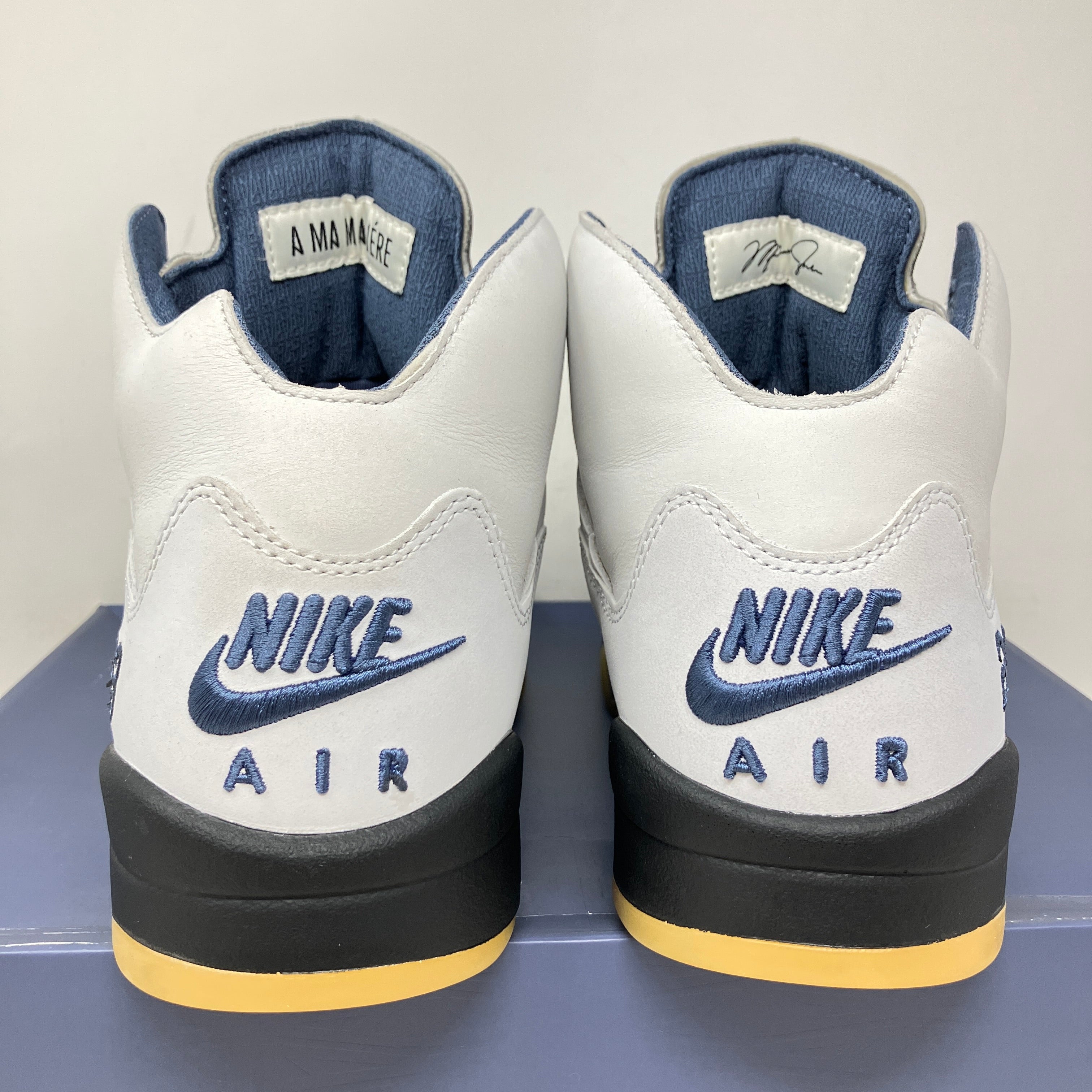 Jordan 5 Retro A Ma Maniére Dawn (Women's)