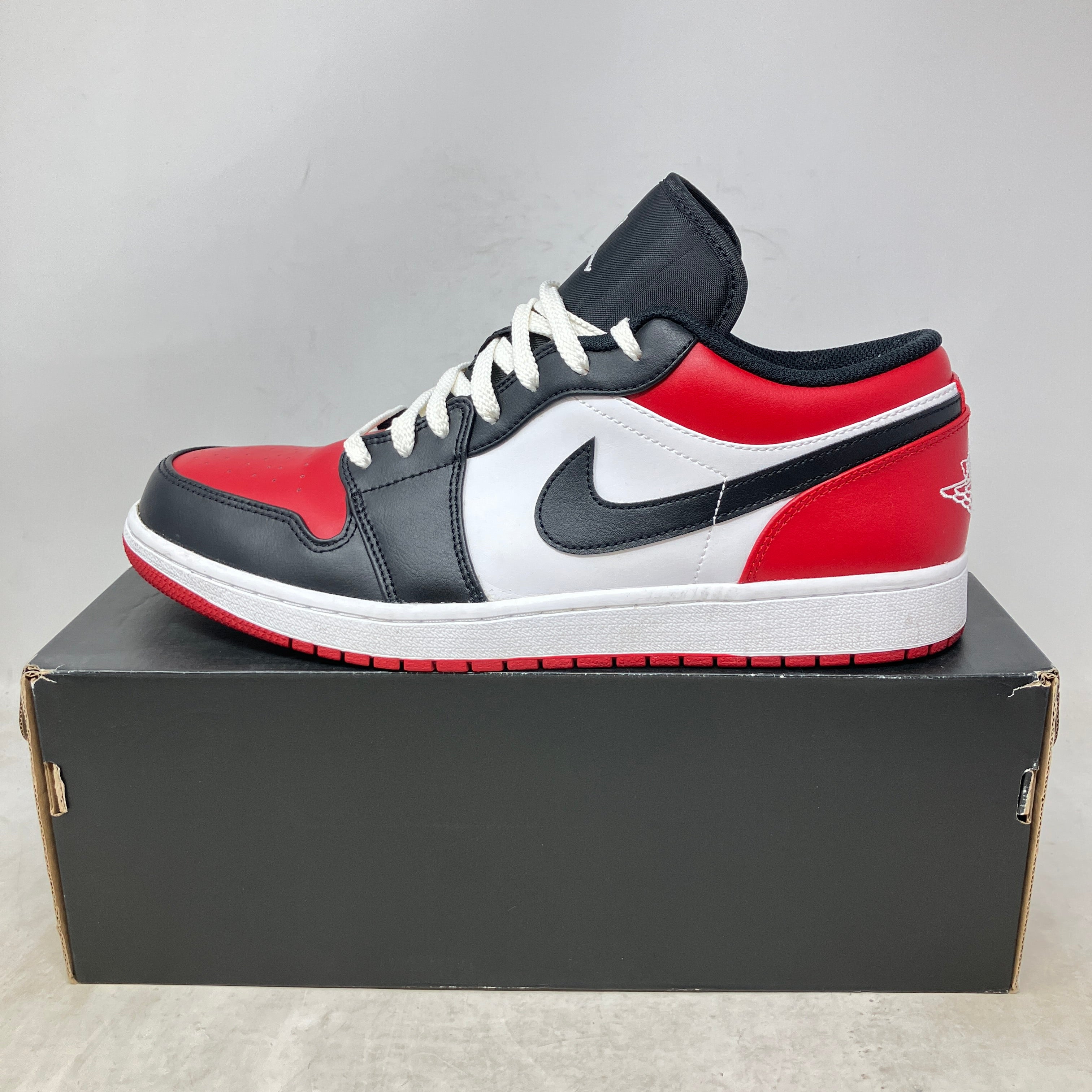 Jordan 1 Low Bred Toe