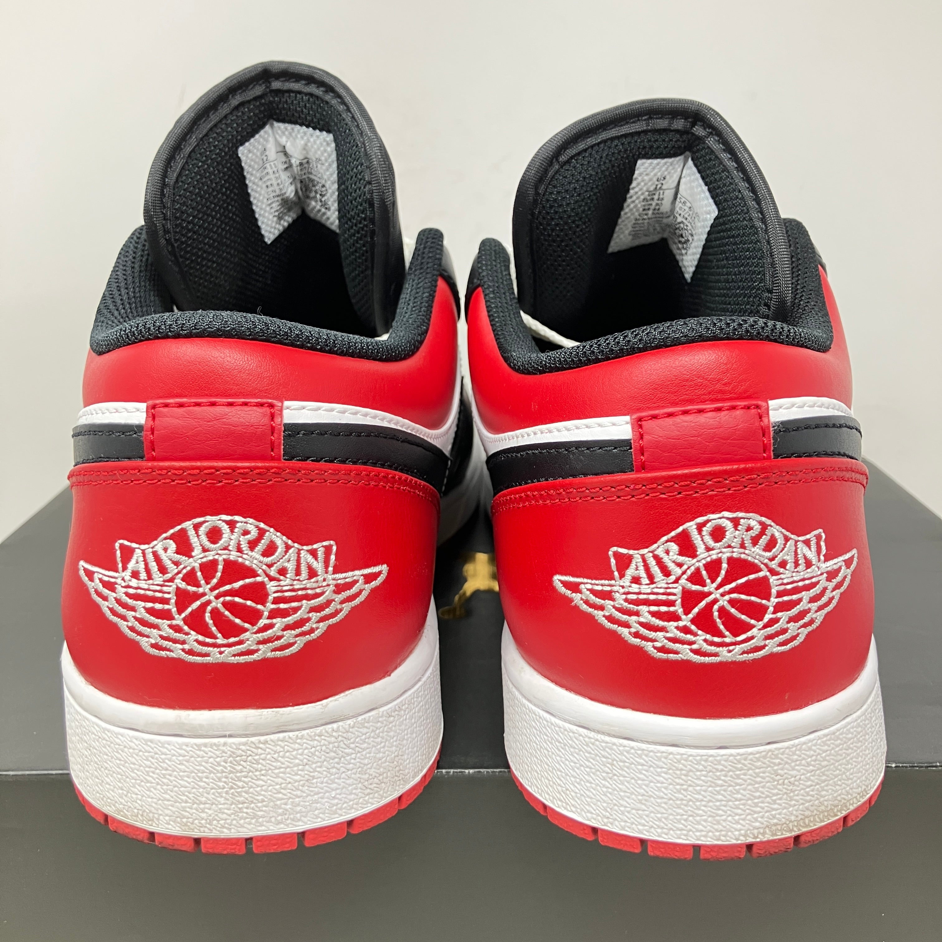 Jordan 1 Low Bred Toe