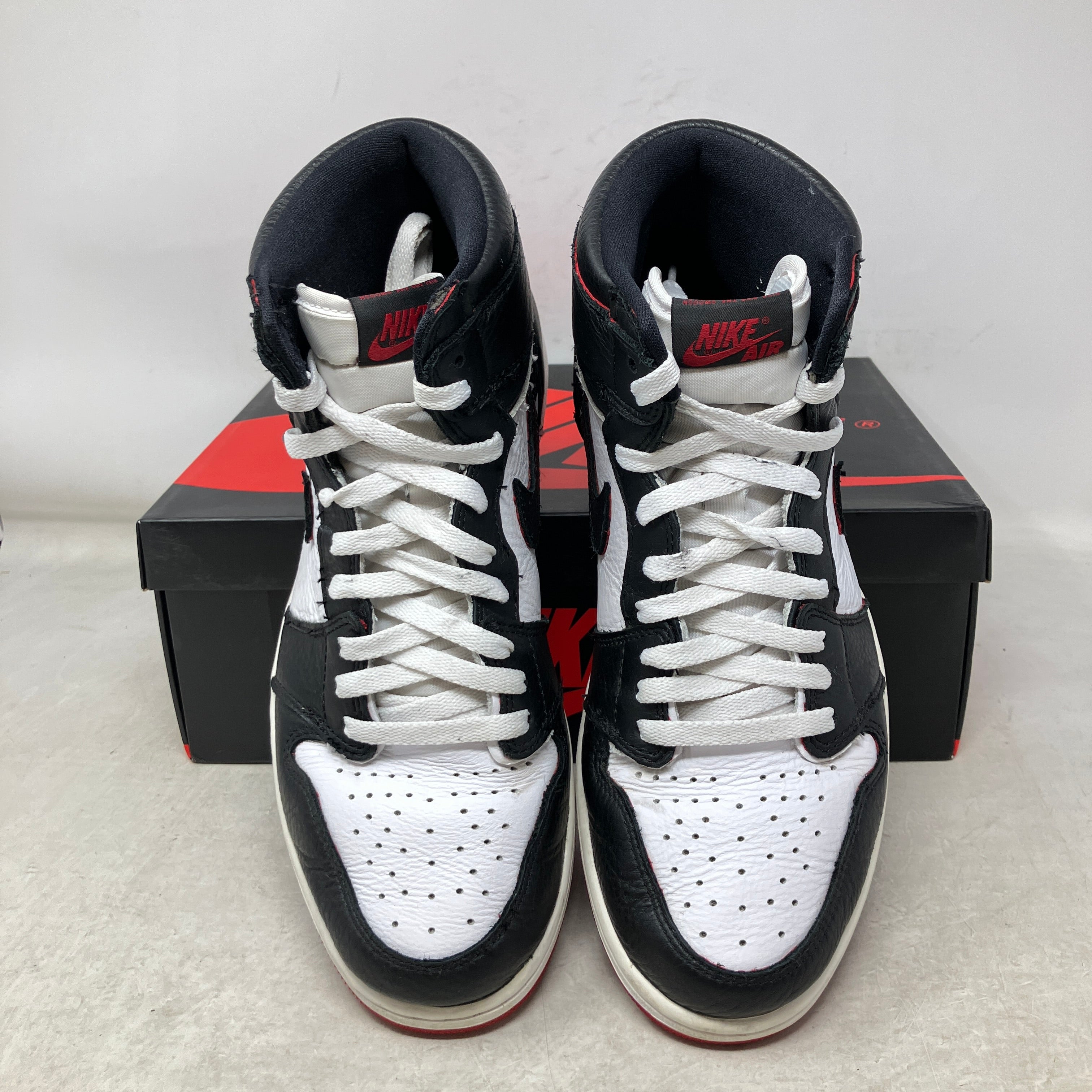 Jordan 1 Retro High Bloodline