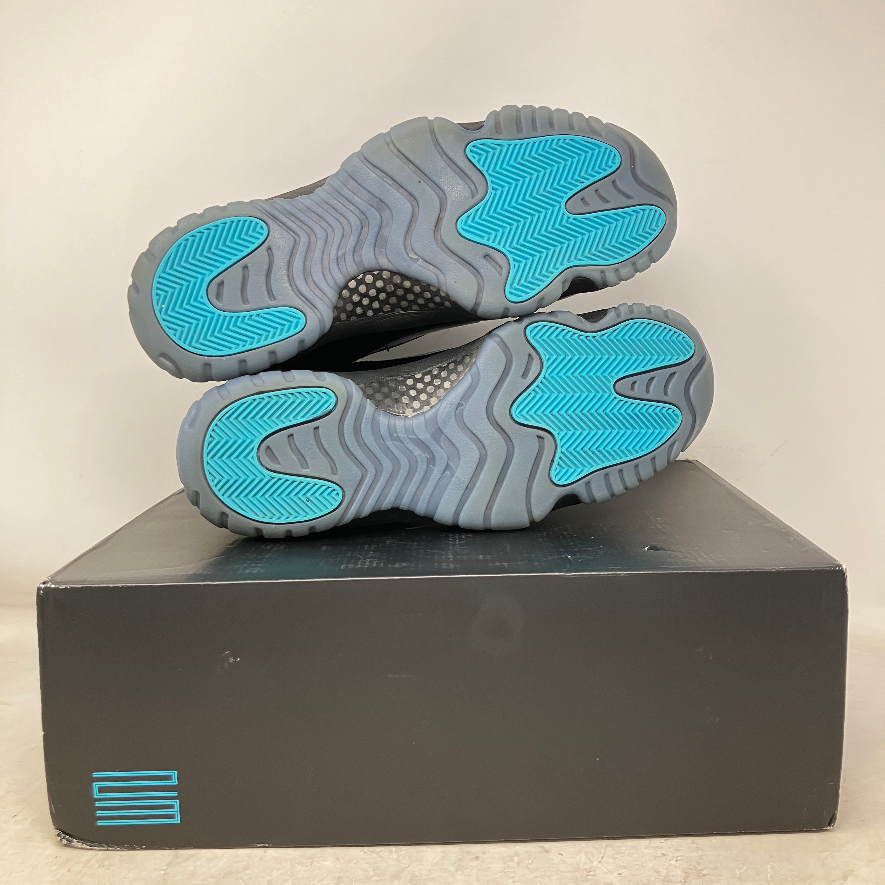 Jordan 11 Retro Gamma Blue (2025)