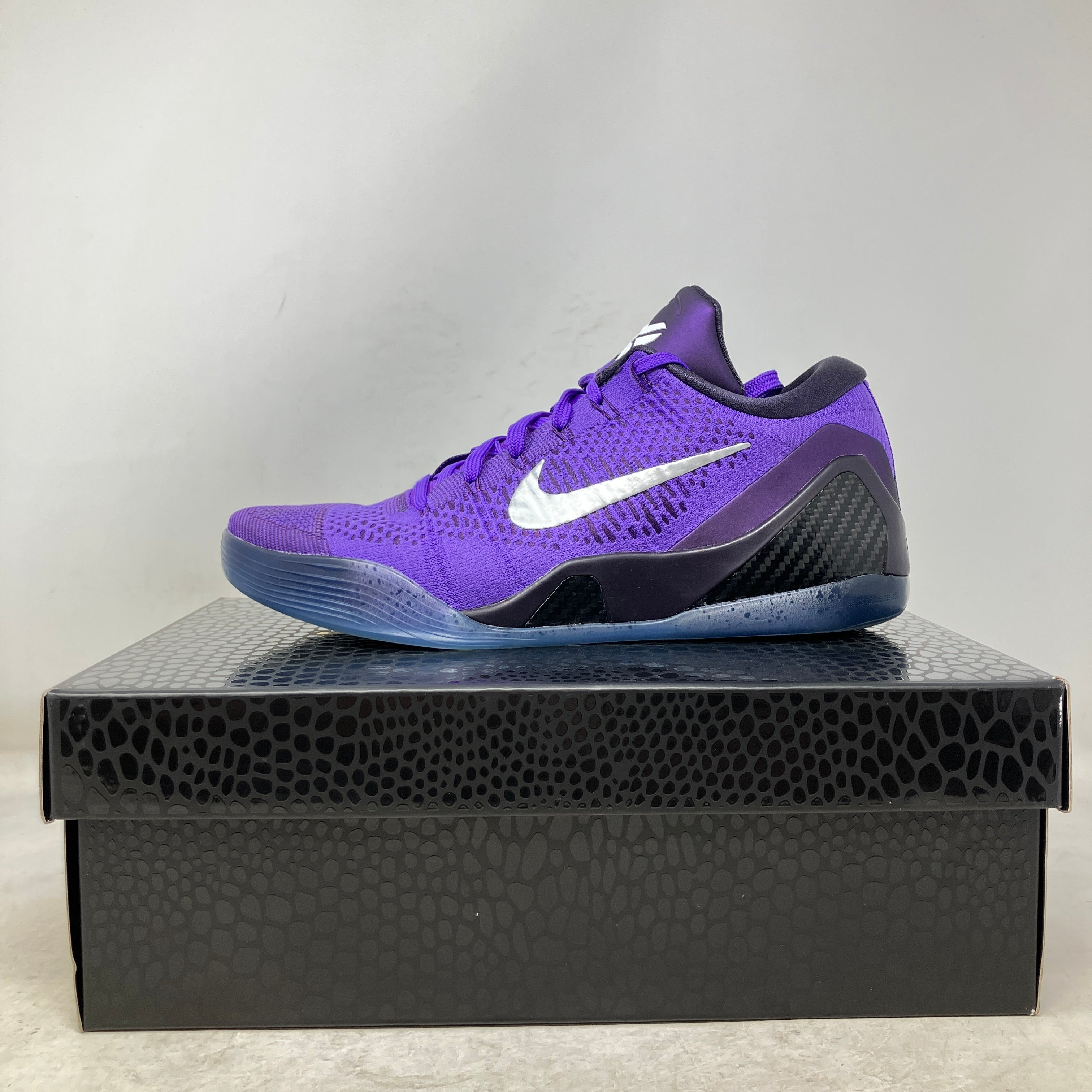 Nike Kobe 9 Elite Low Protro Michael Jackson Moonwalker (2025)