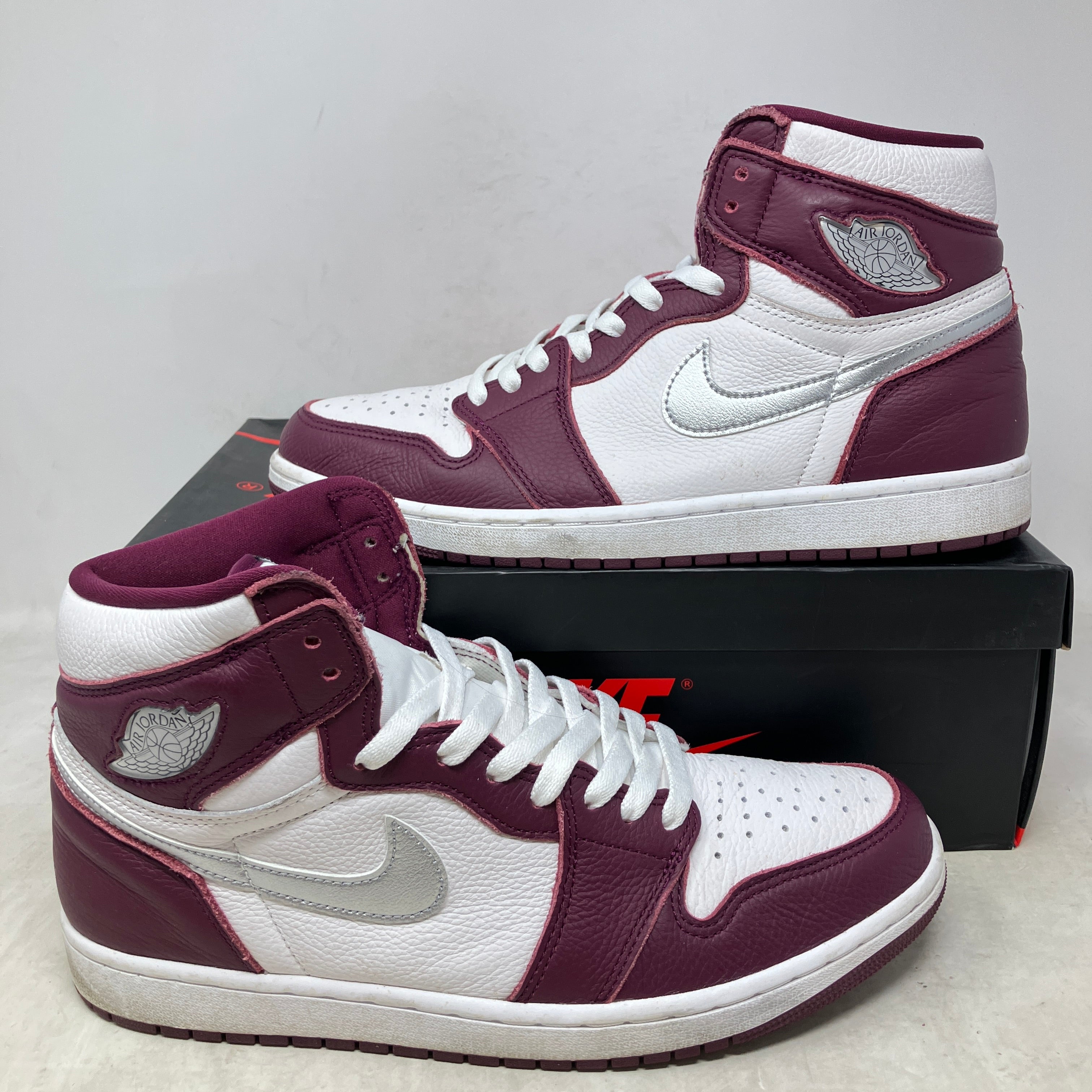 Jordan 1 Retro High OG Bordeaux