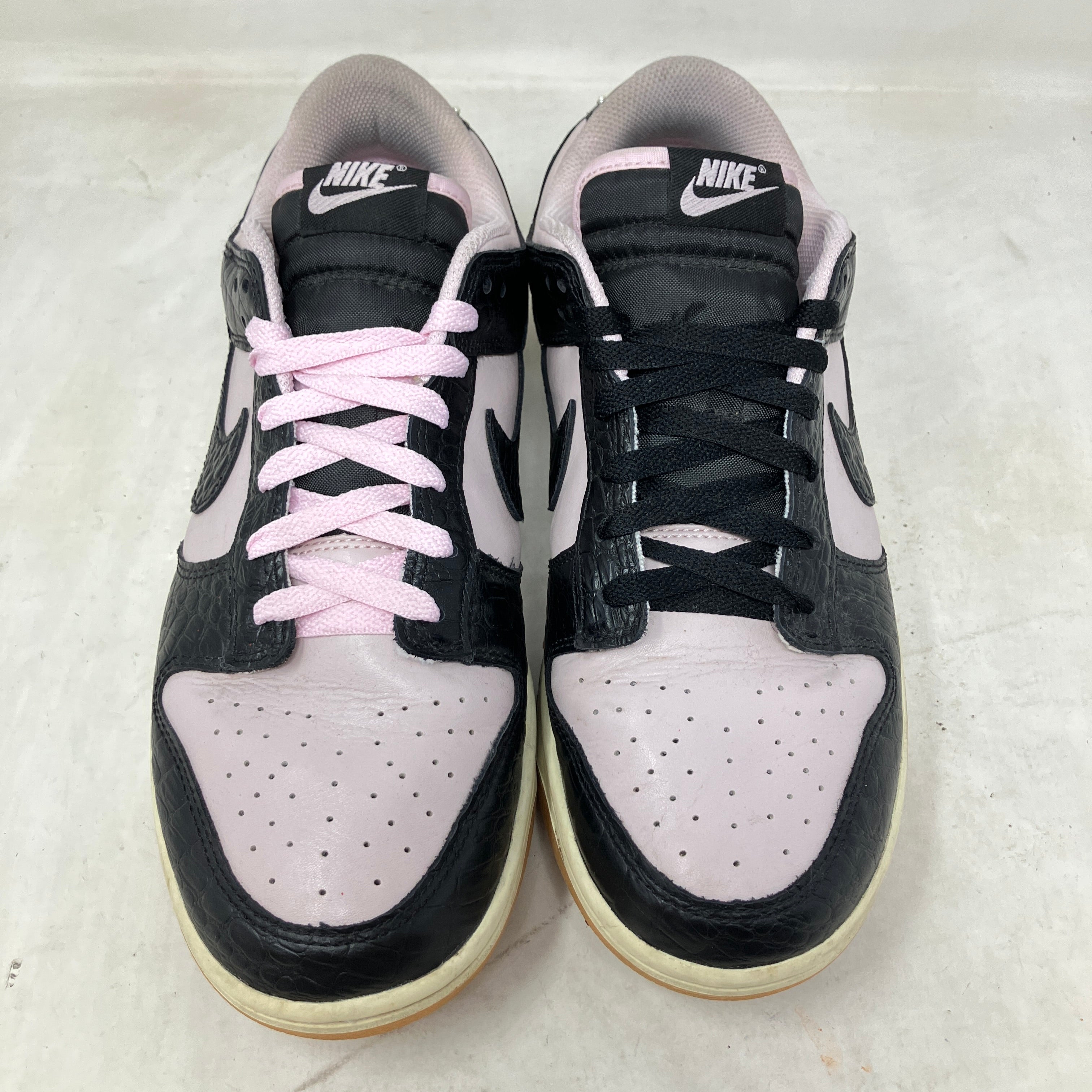 Nike Dunk Low Retro Pink Foam Black