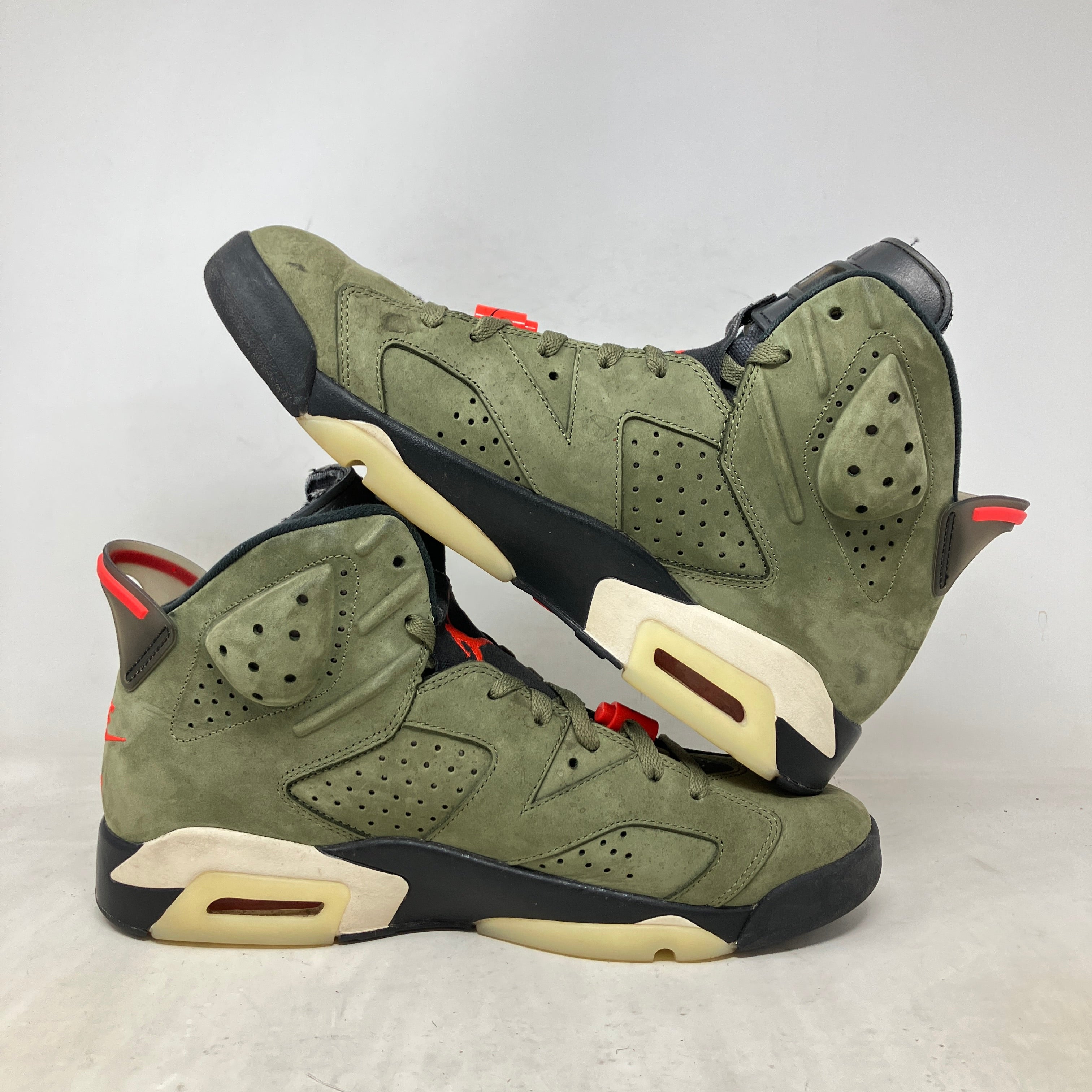 Jordan 6 Retro Travis Scott