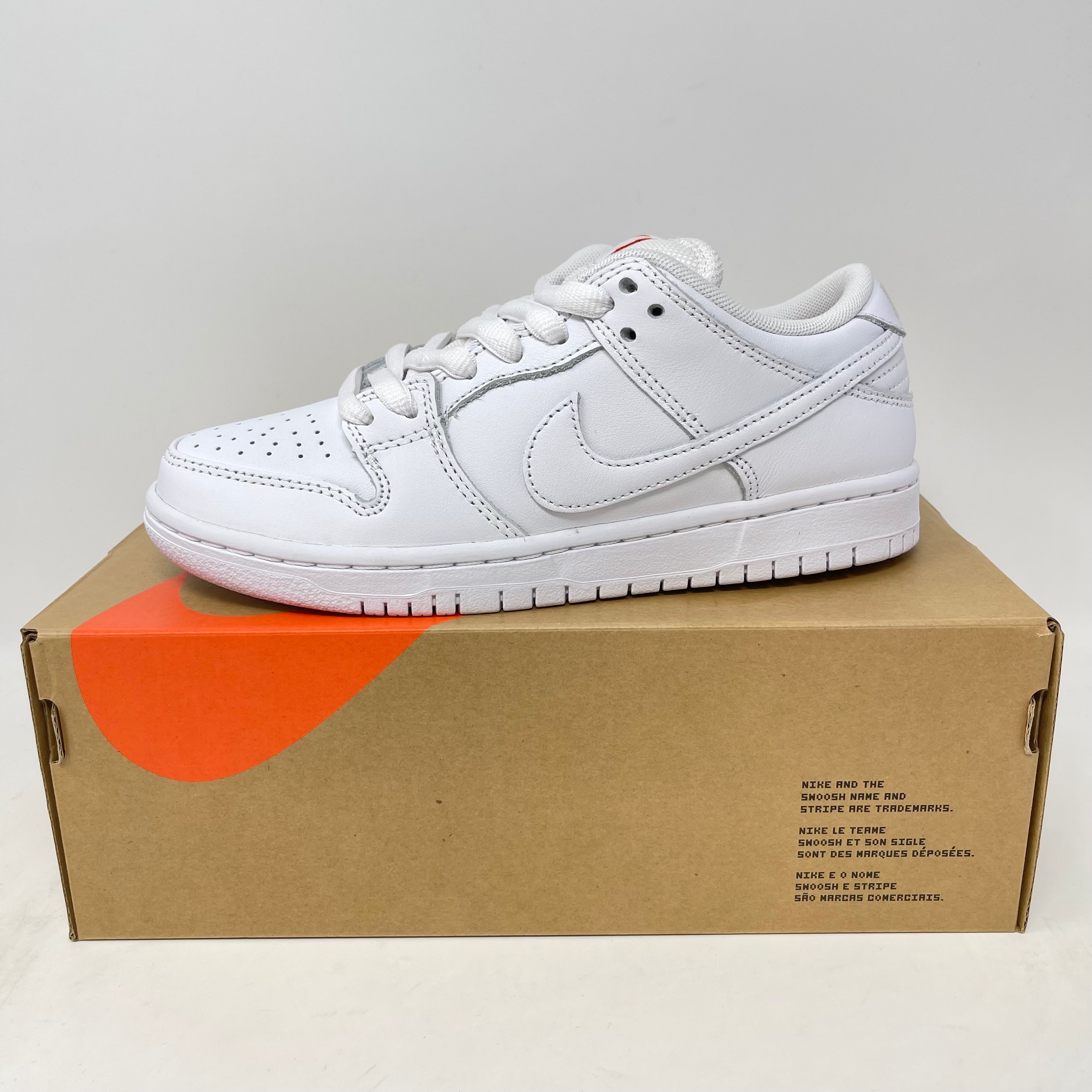 Nike SB Dunk Low Pro Triple White