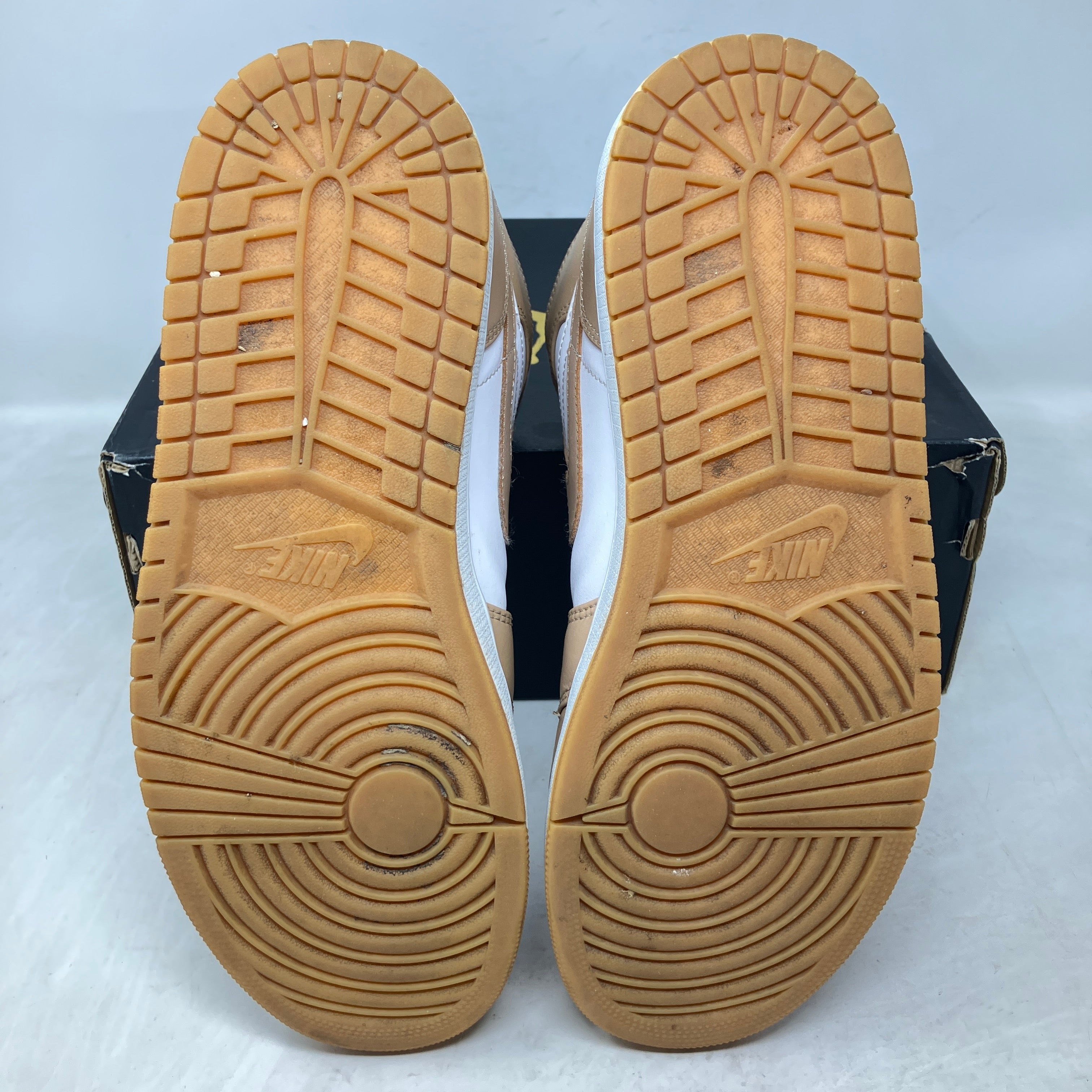 Jordan 1 Mid Tan Gum