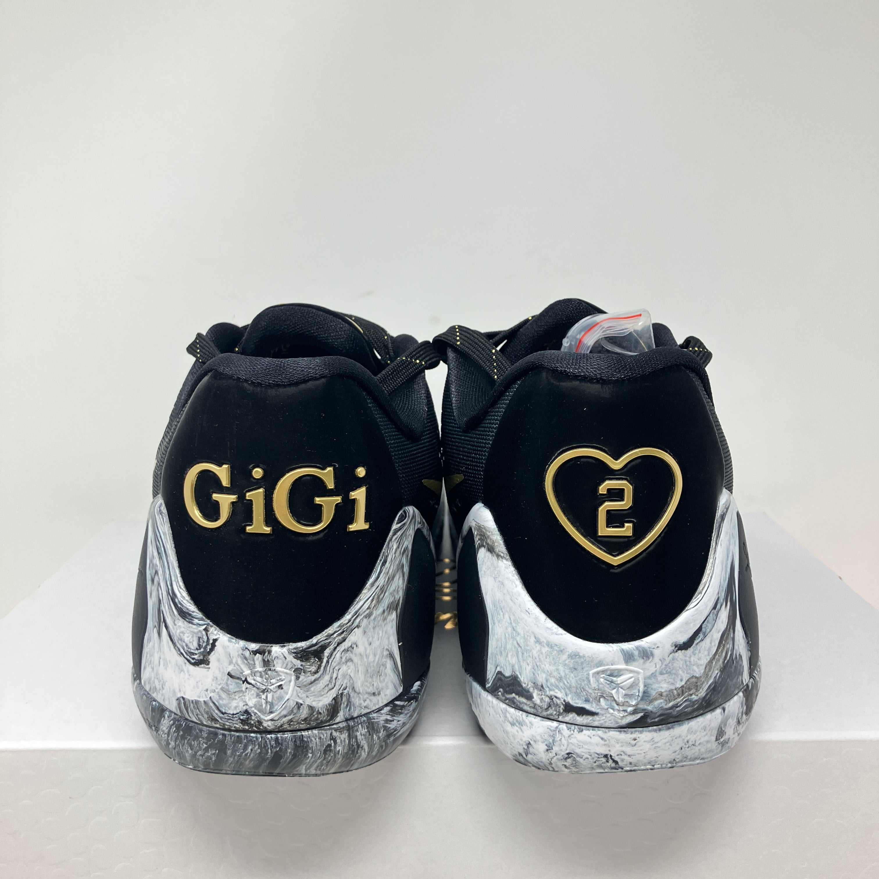 Nike Kobe 9 EM Low Protro Mambacita