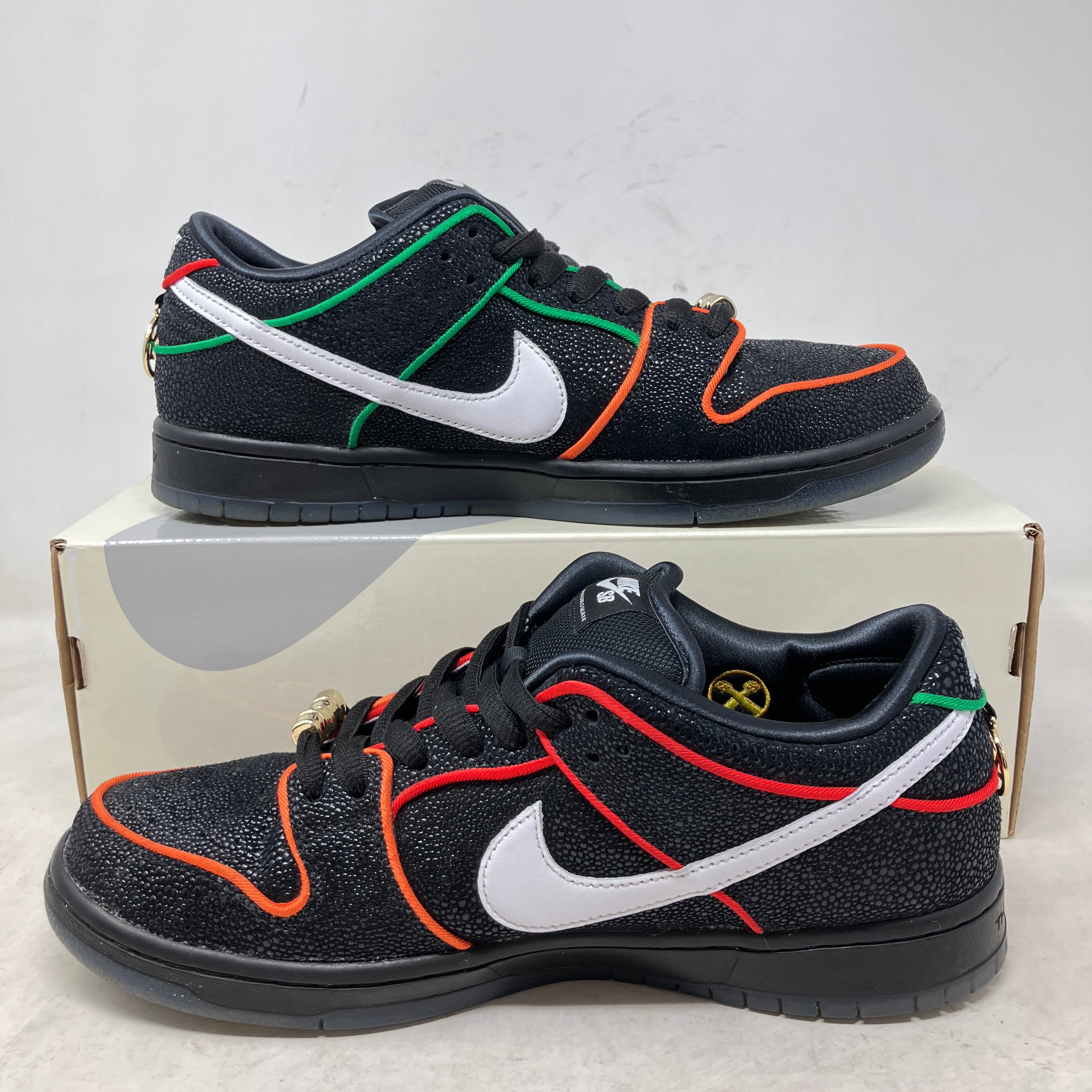 Nike SB Dunk Low Bronx Girls Skate