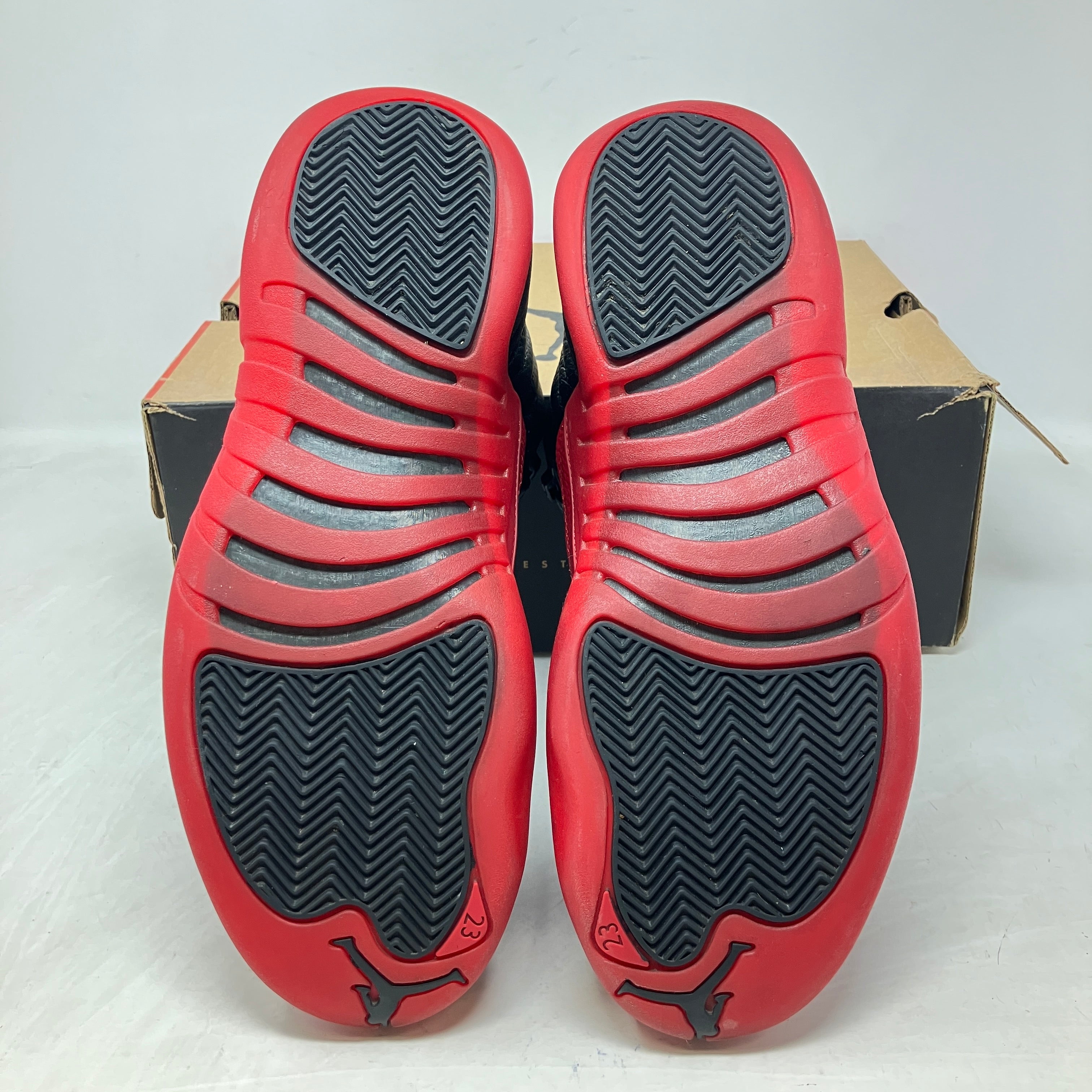 Jordan 12 Retro Flu Game (2016)