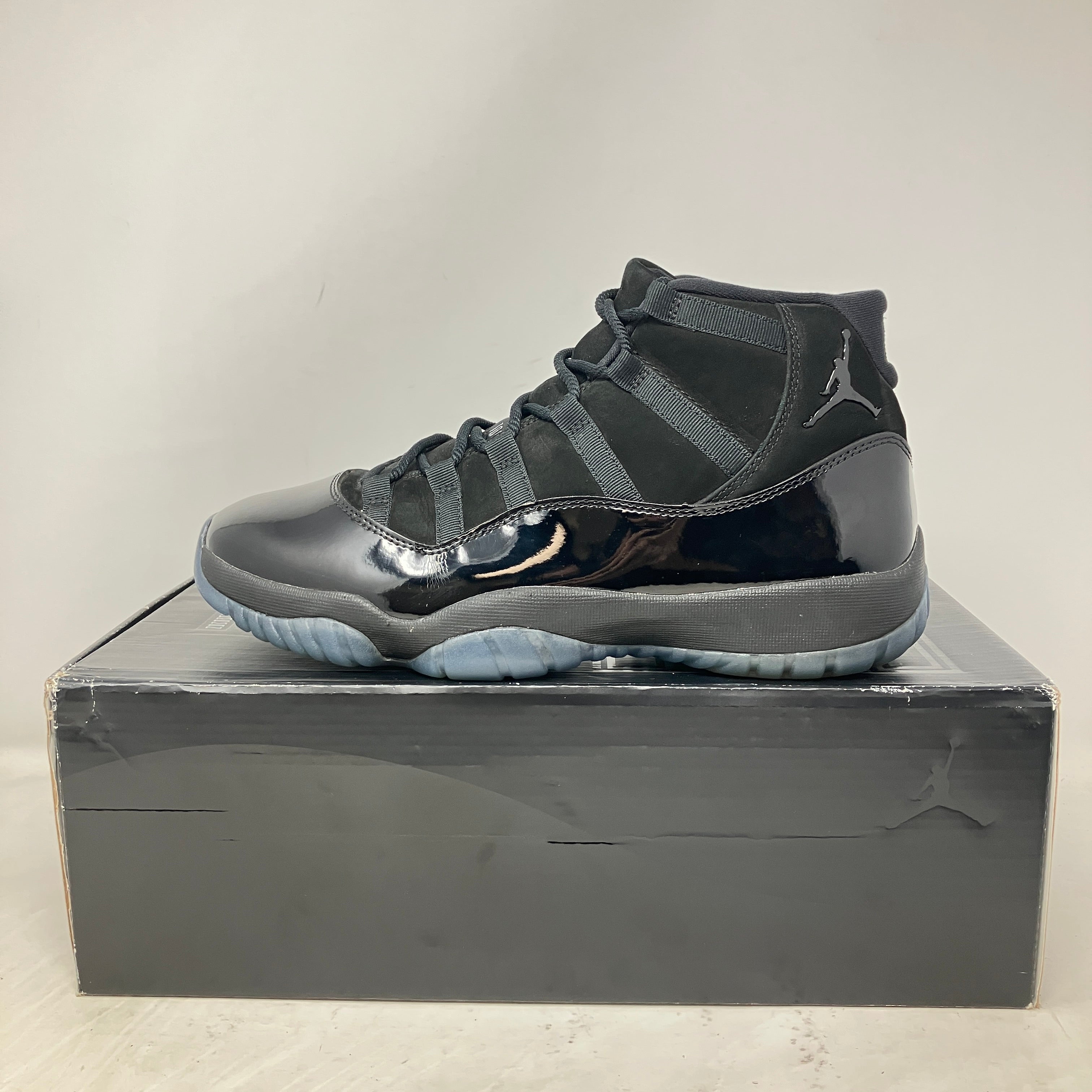 Jordan 11 Retro Cap and Gown