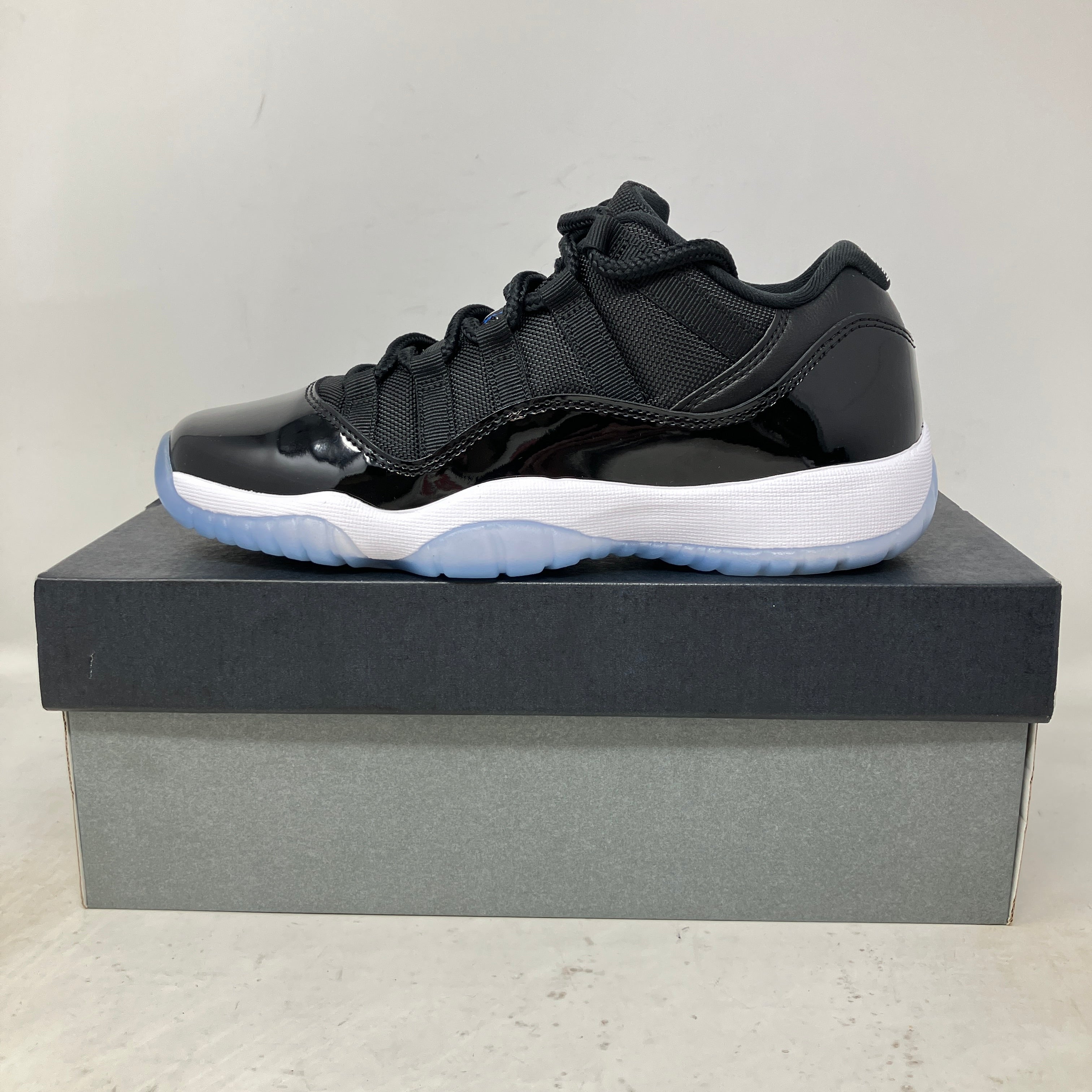 Jordan 11 Retro Low Space Jam (GS)