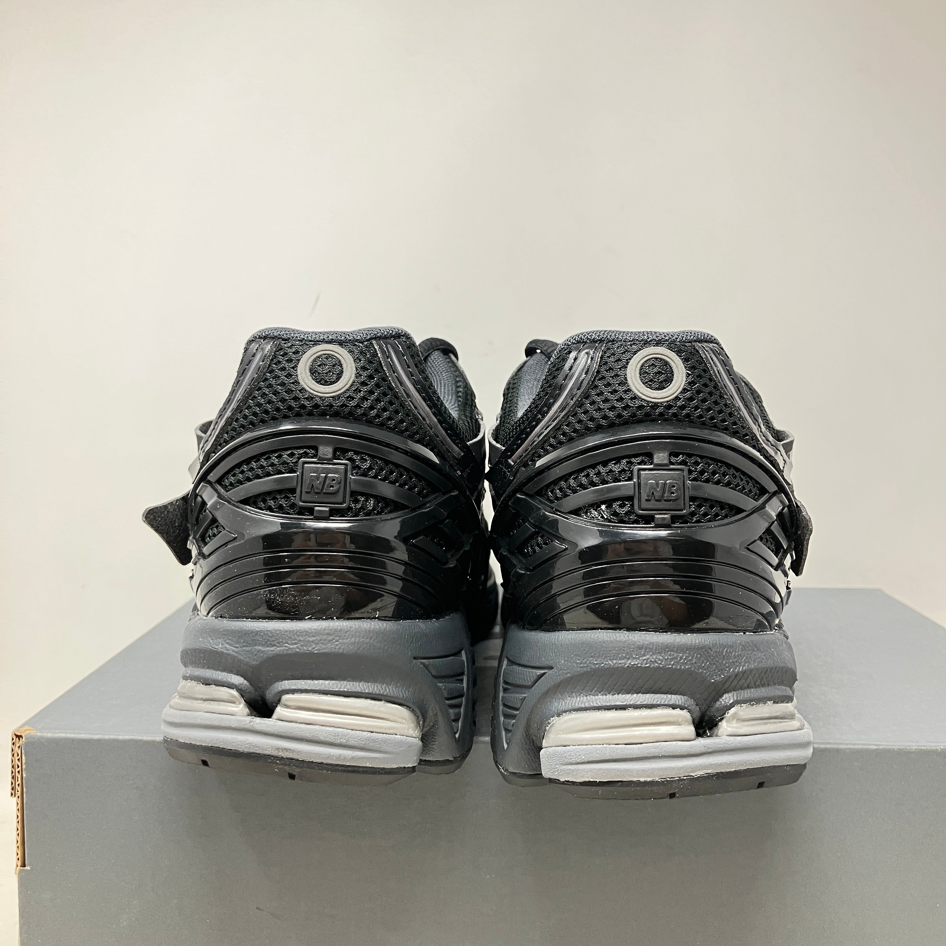 New Balance 1906A Black